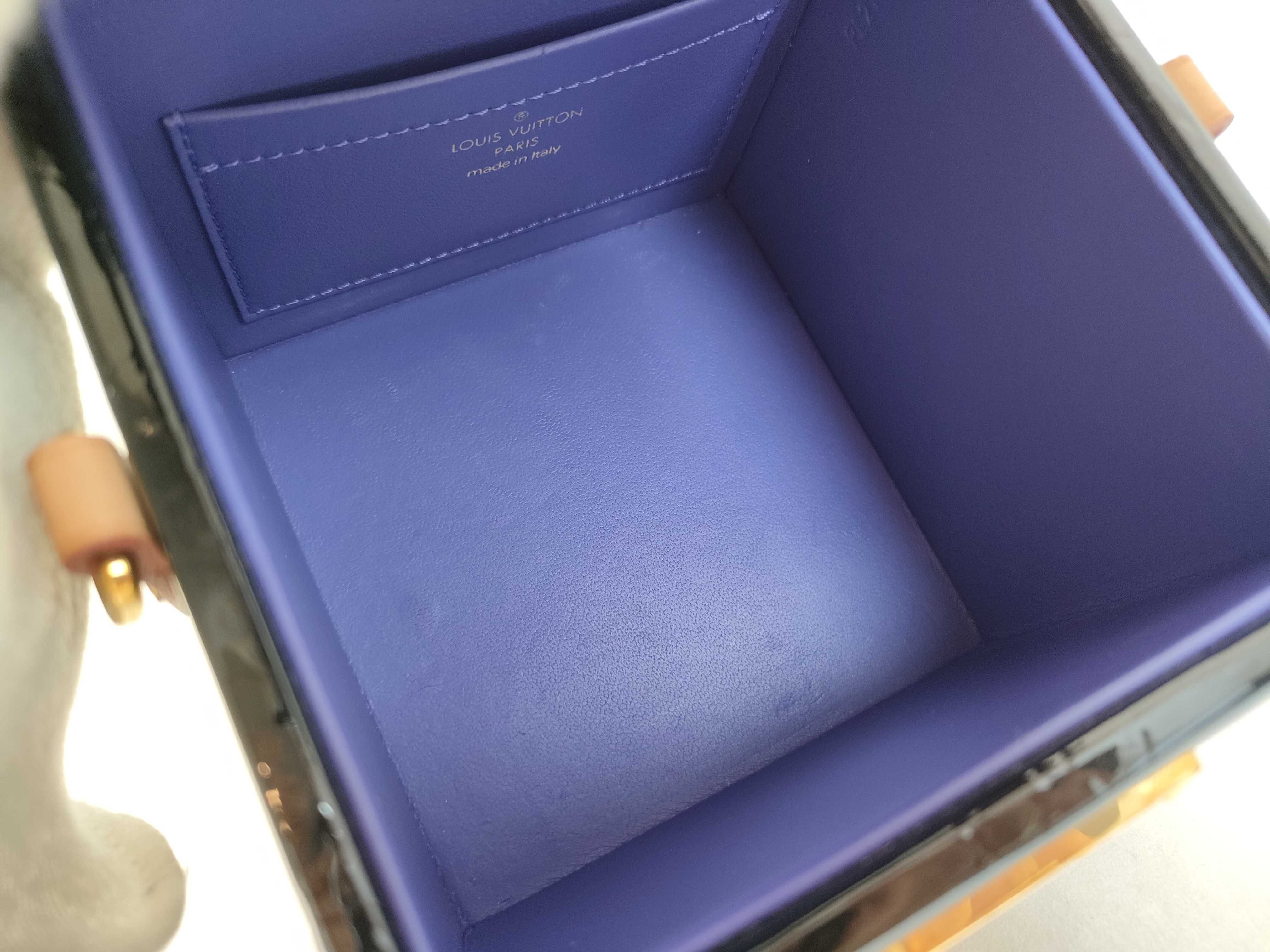 Vernis Louis Vuitton M90375 Monogram Vernis Spring Street PM Handbag Vanity Bag — view 11