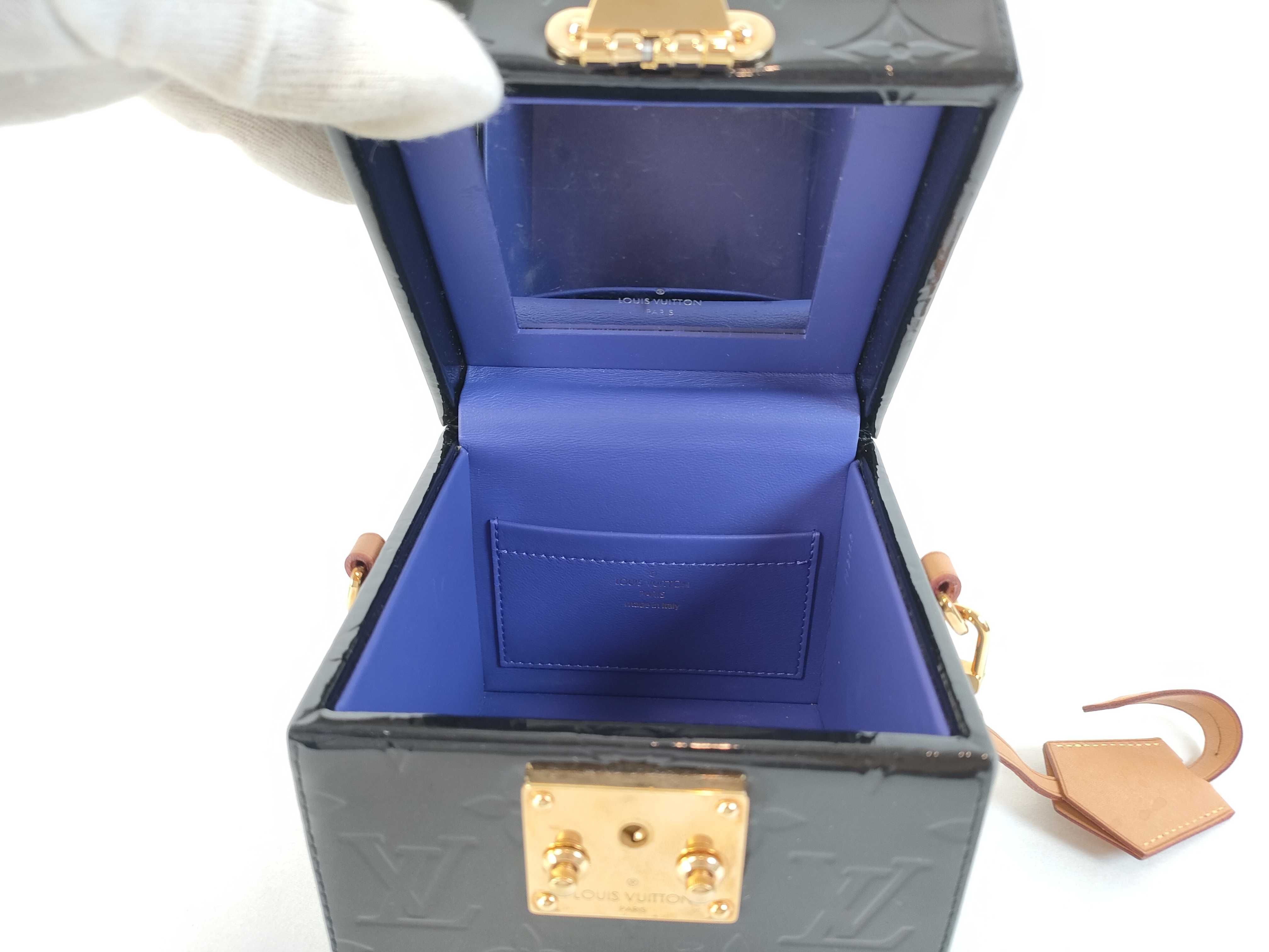 Vernis Louis Vuitton M90375 Monogram Vernis Spring Street PM Handbag Vanity Bag — view 10