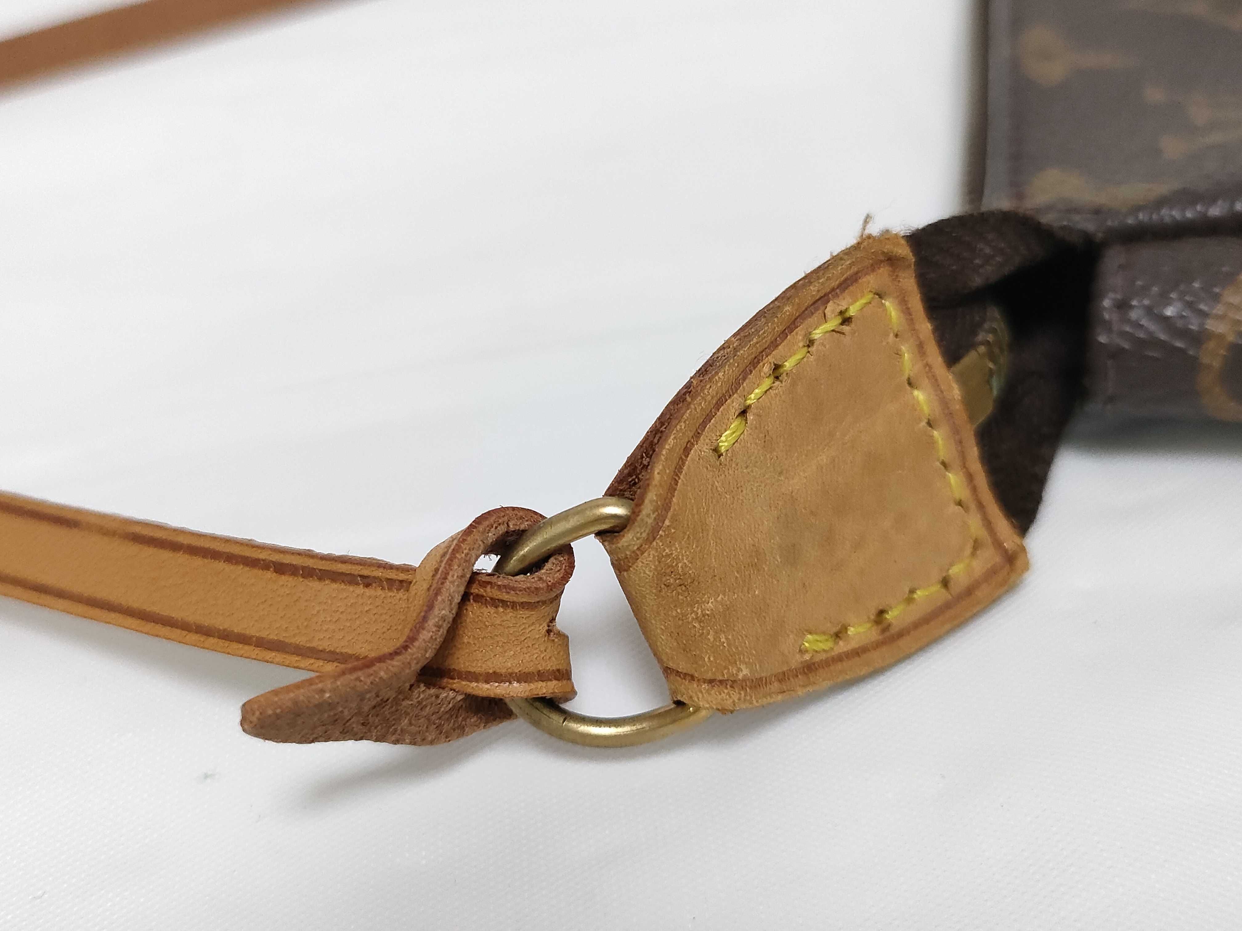 Monogram Accessoires AR1929 Handbag — view 12