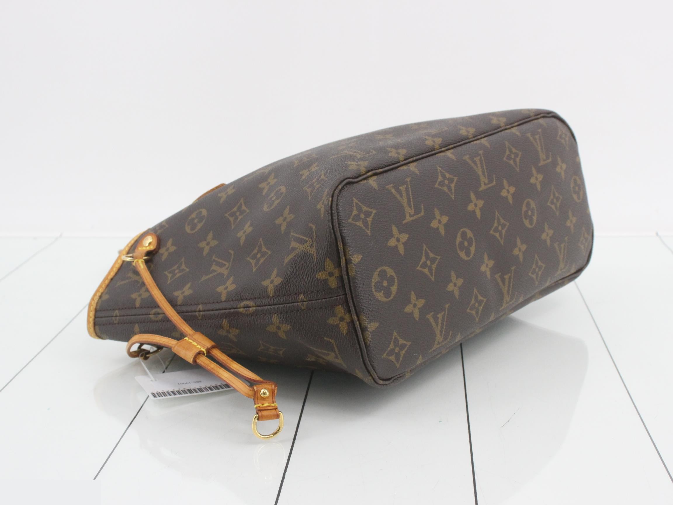 Neverfull Monogram Handbag — view 5