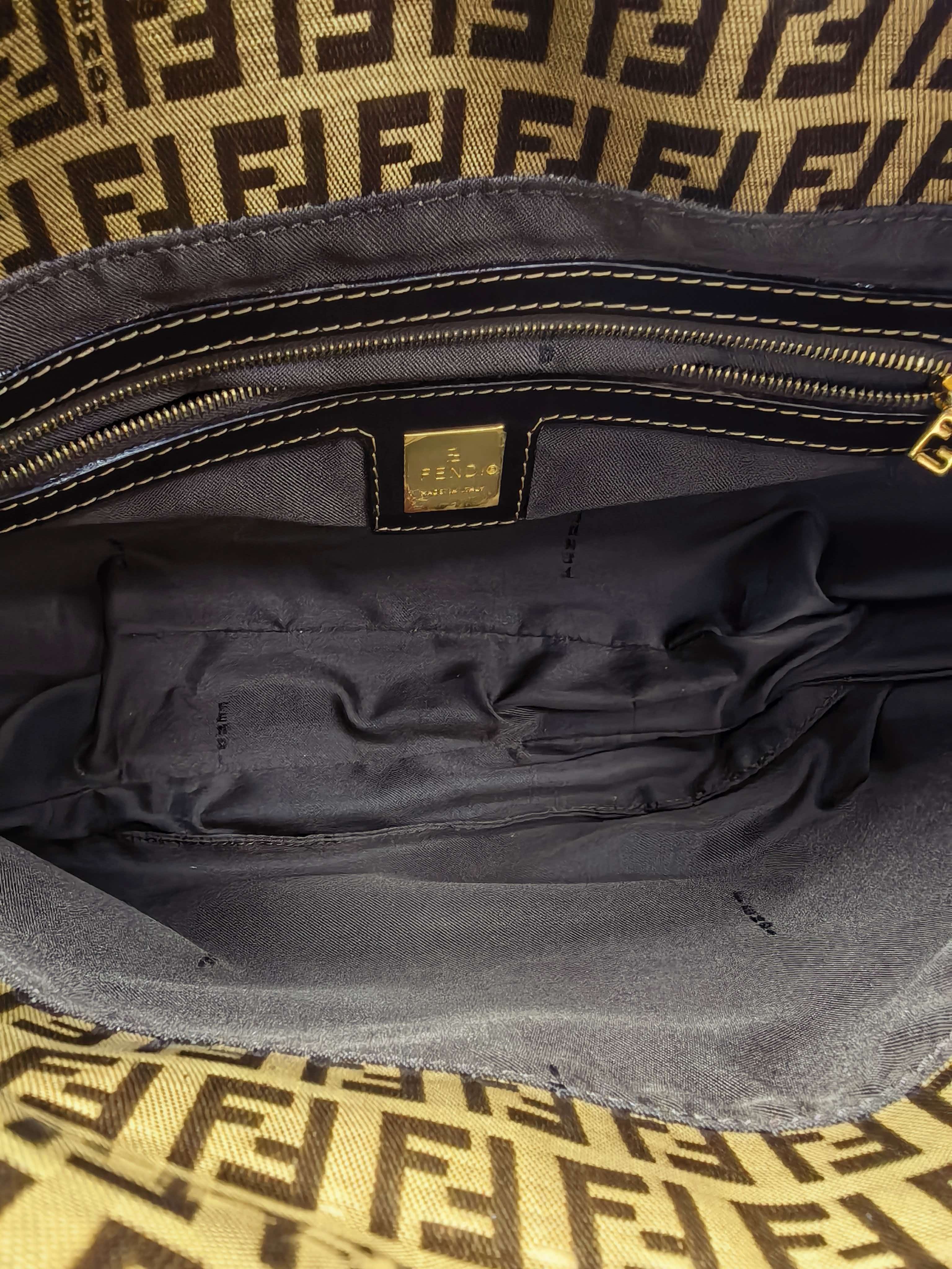 【*Shipped from: China*】FENDI Baguette PU Handbag — view 5