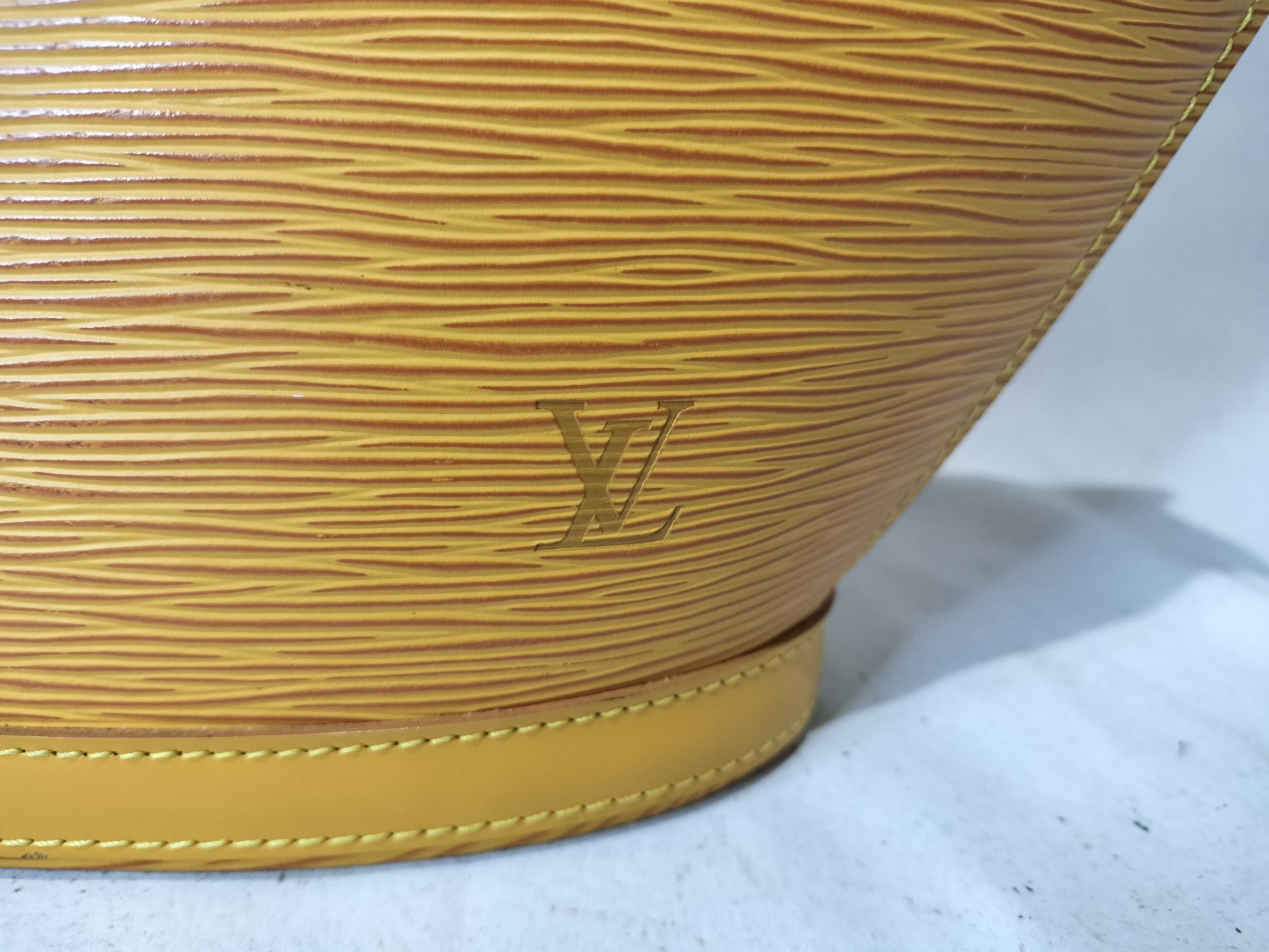 Epi M52269 Saint Jacques Shopping Yellow Shoulder Bag — view 2