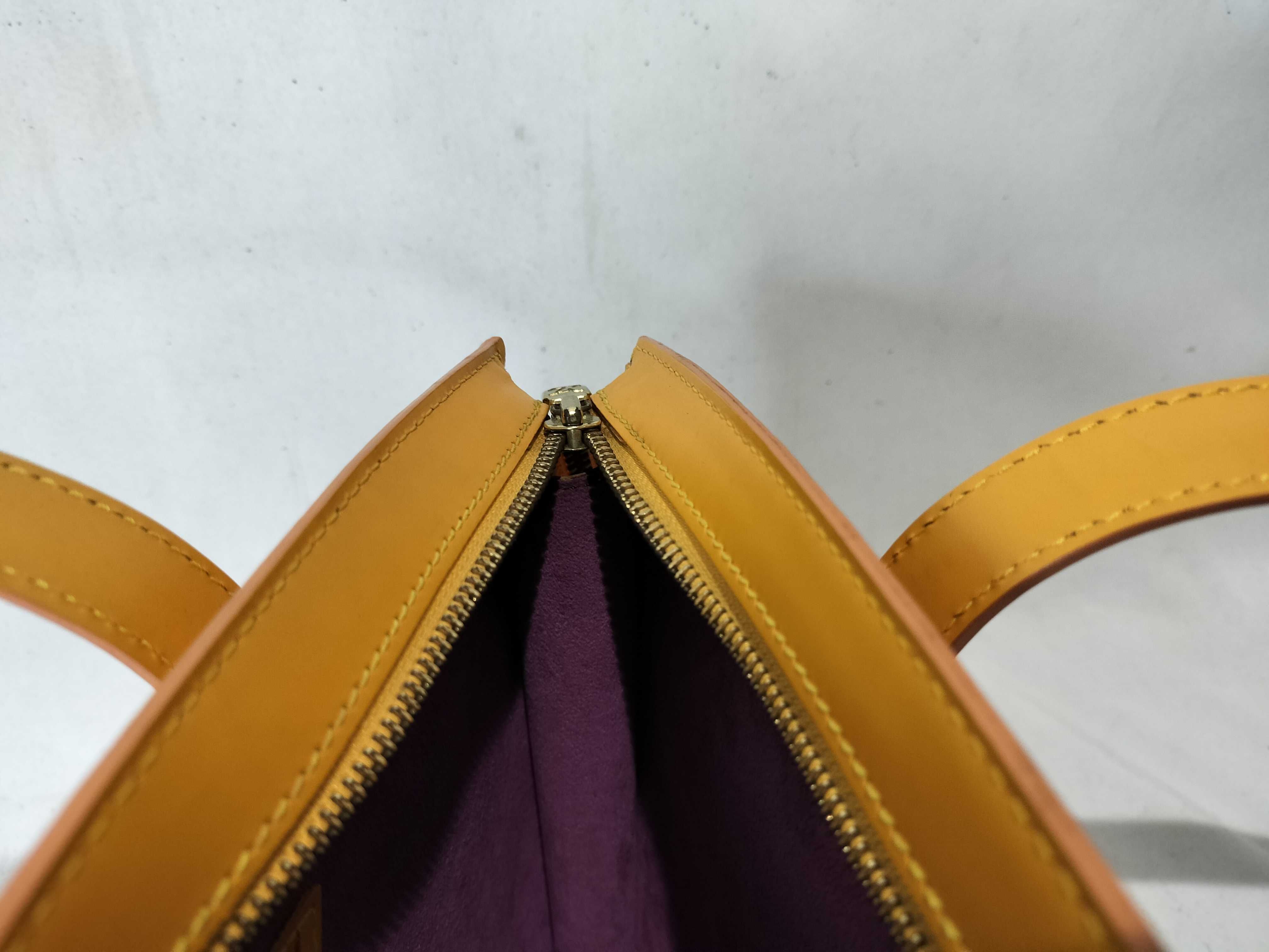 Epi M52269 Saint Jacques Shopping Yellow Shoulder Bag — view 13