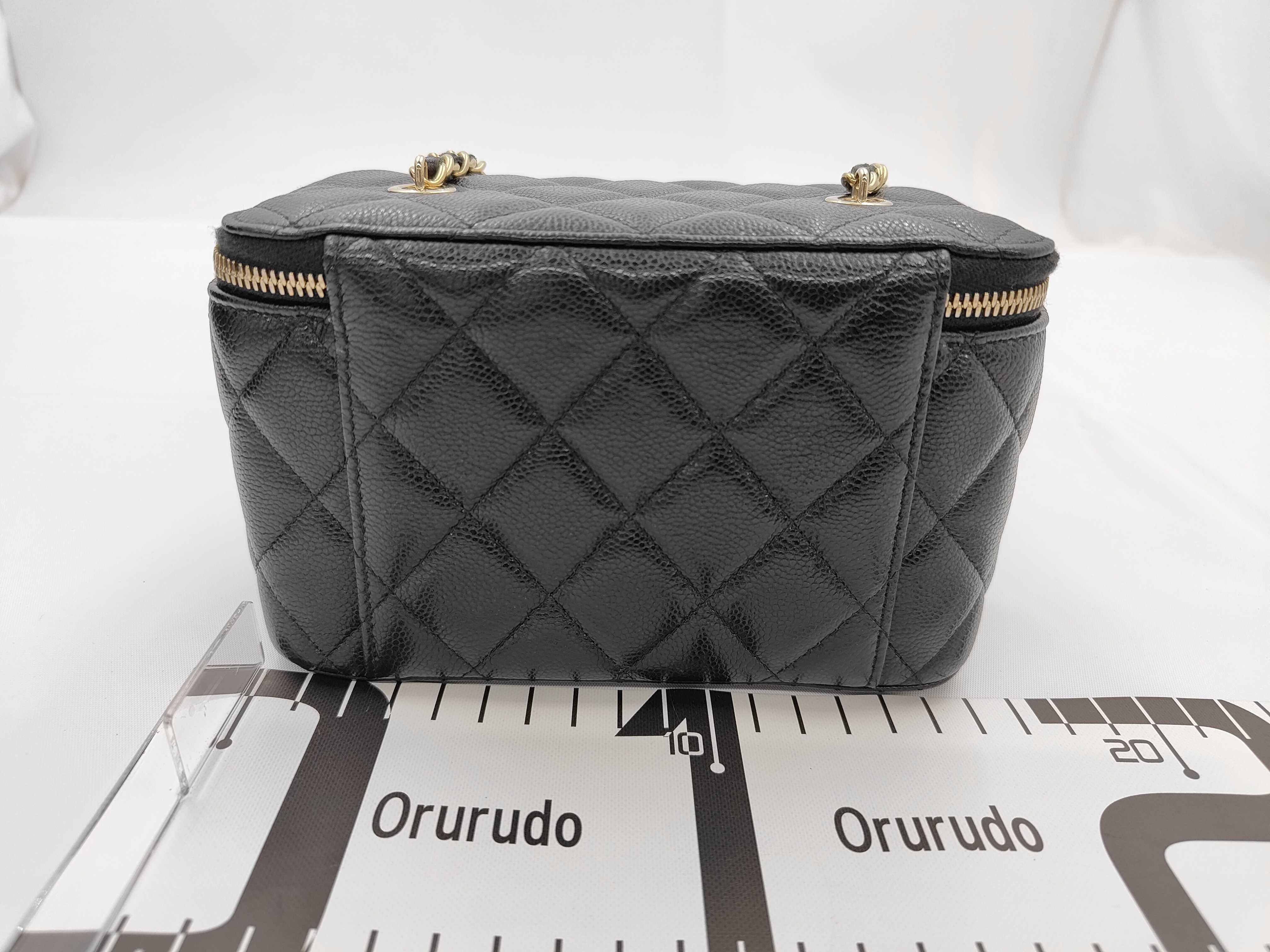 Vanity Bag, Caviar Leather, Black, Gold Hardware, PC5X6113, Shoulder Bag — view 2
