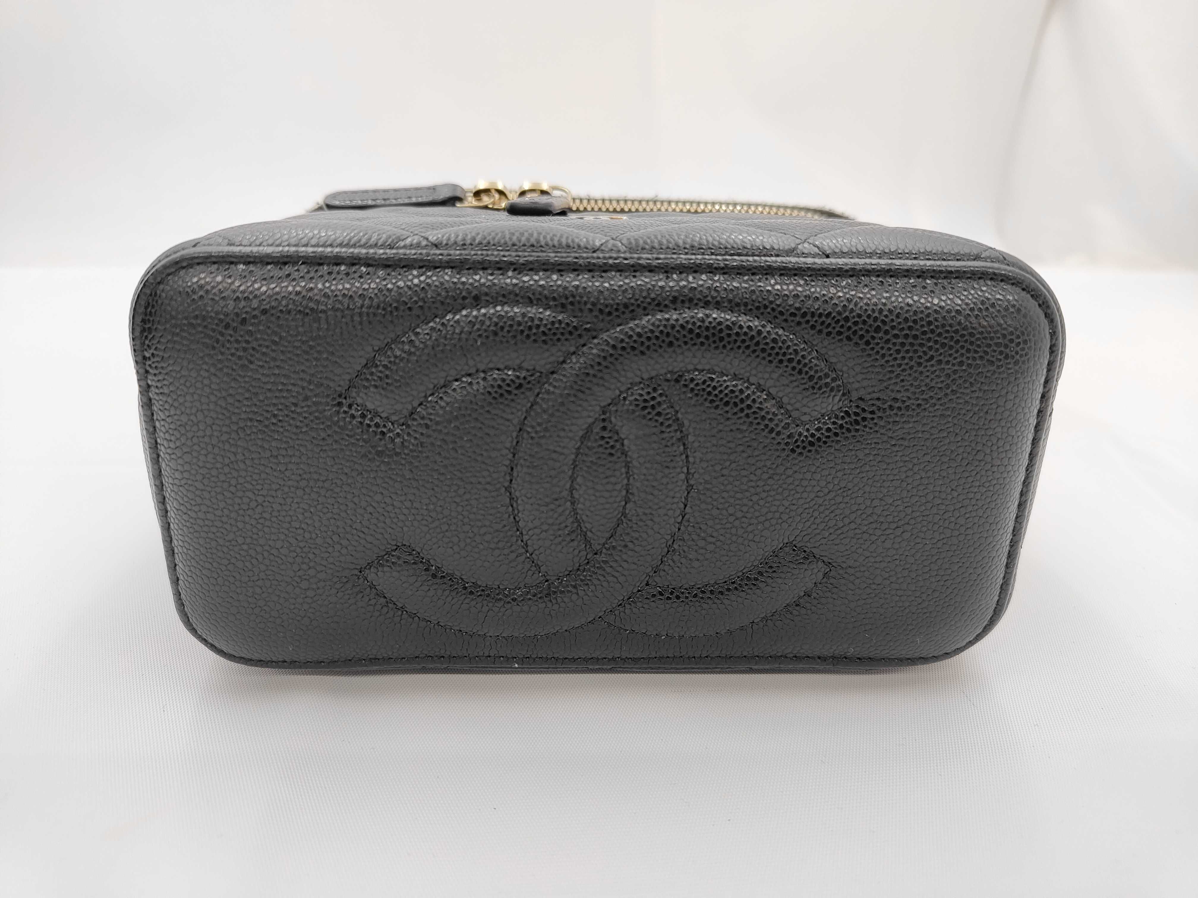 Vanity Bag, Caviar Leather, Black, Gold Hardware, PC5X6113, Shoulder Bag — view 5