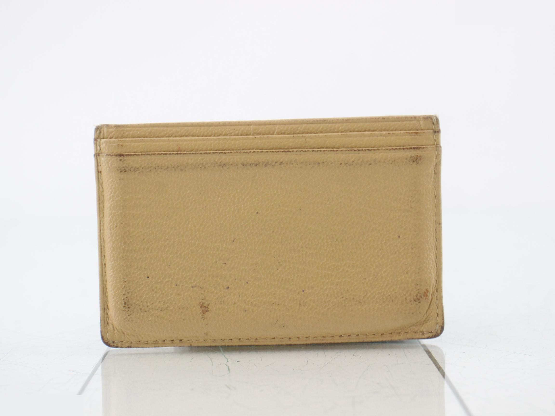 Card case — view 2