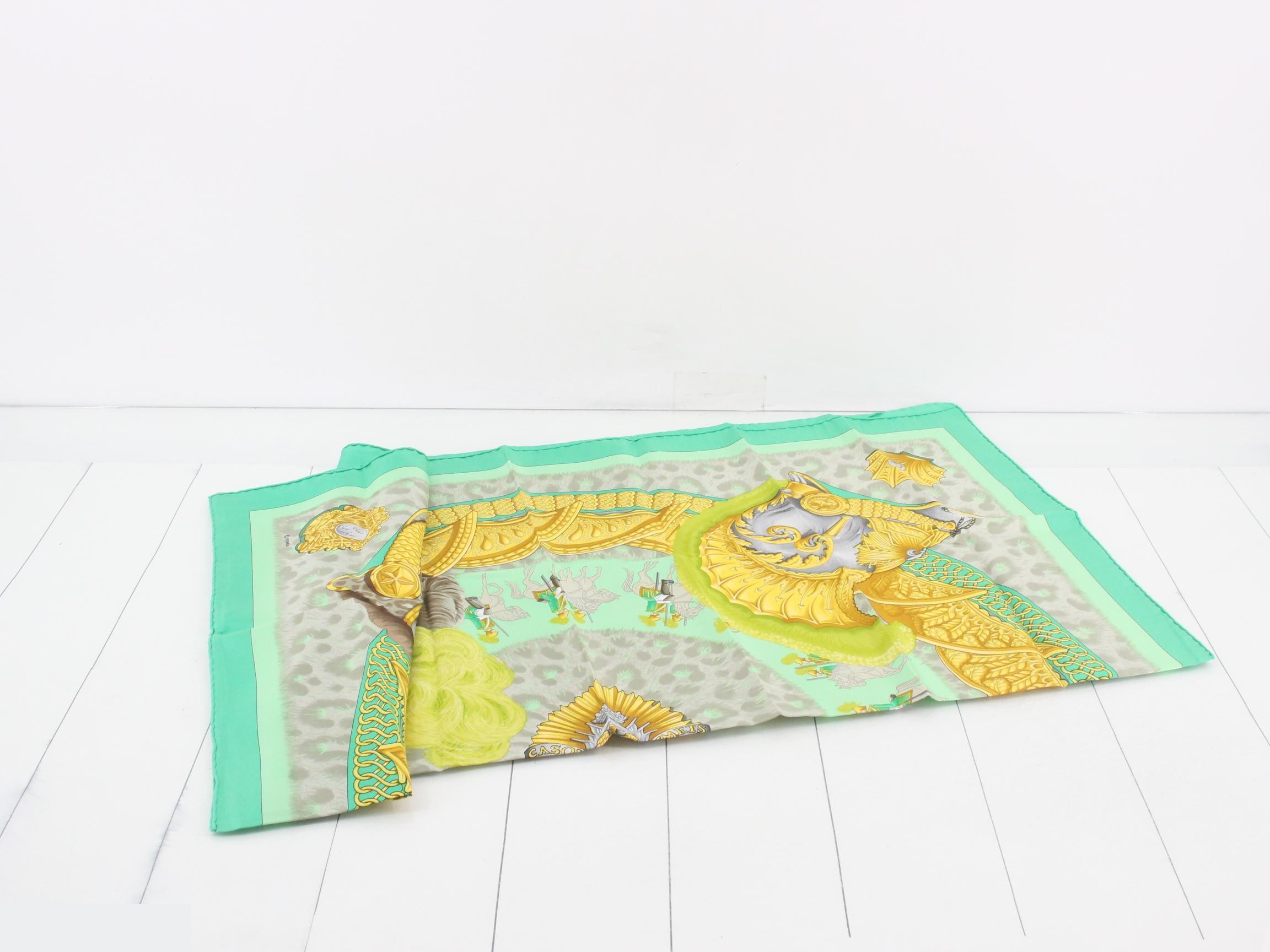 Carre 90 Scarf — view 3