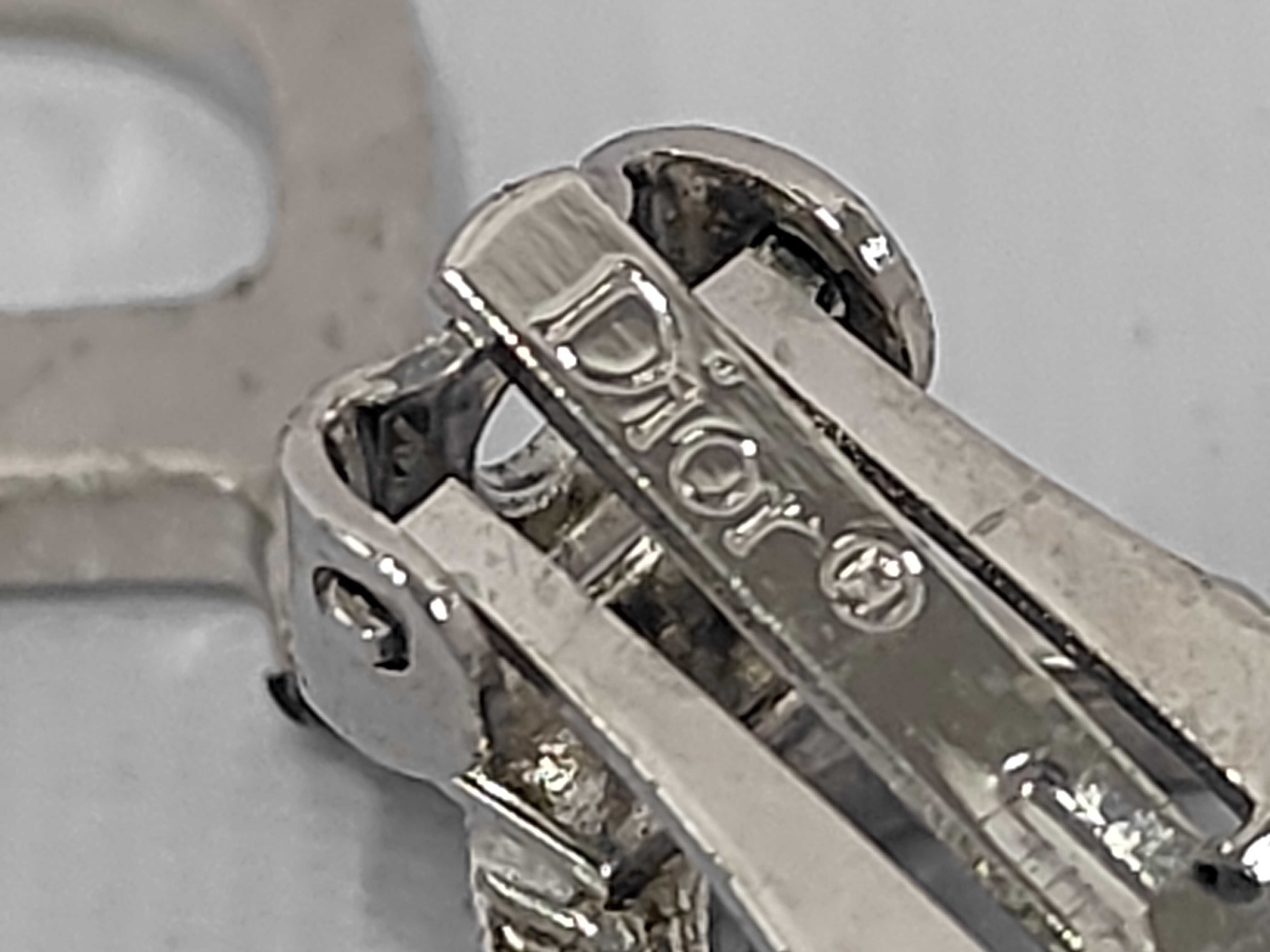 Christian / Earrings / SS Earrings — view 4