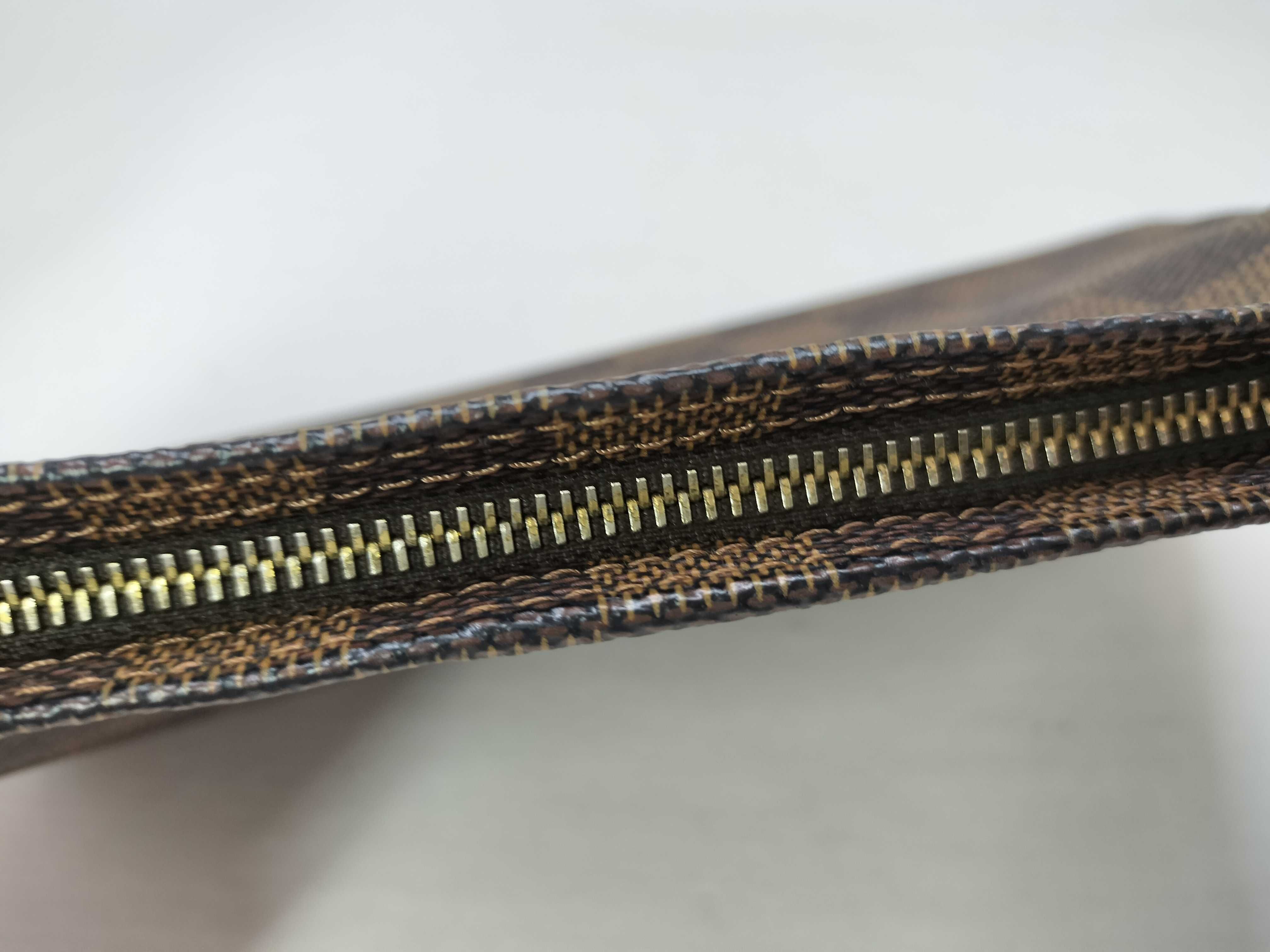 Damier Navona Pouch N51983 (Serial number unknown) Brown — view 6