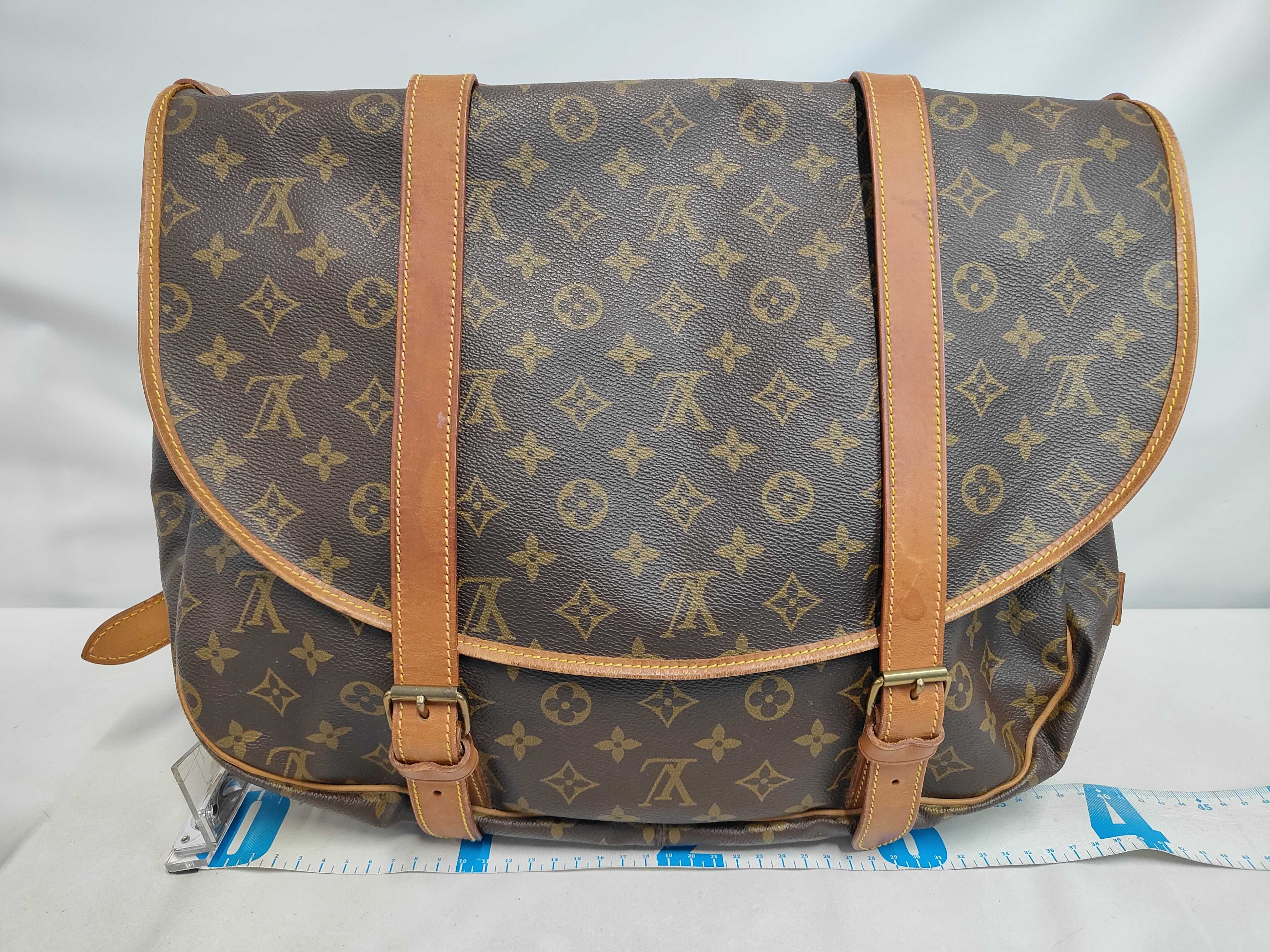 Saumur Shoulder Bag — view 2