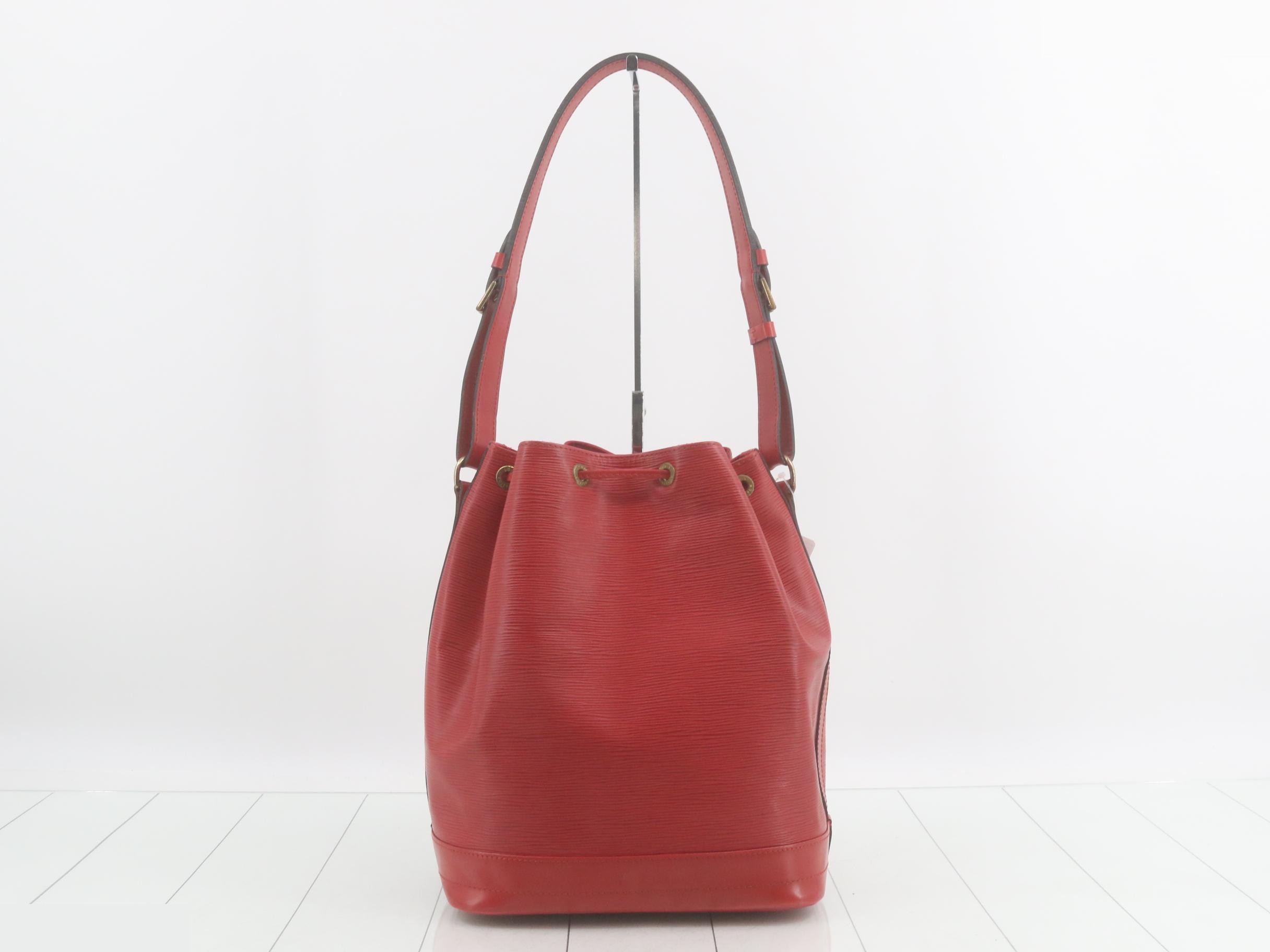 Noe Red Shoulder Bag — view 2
