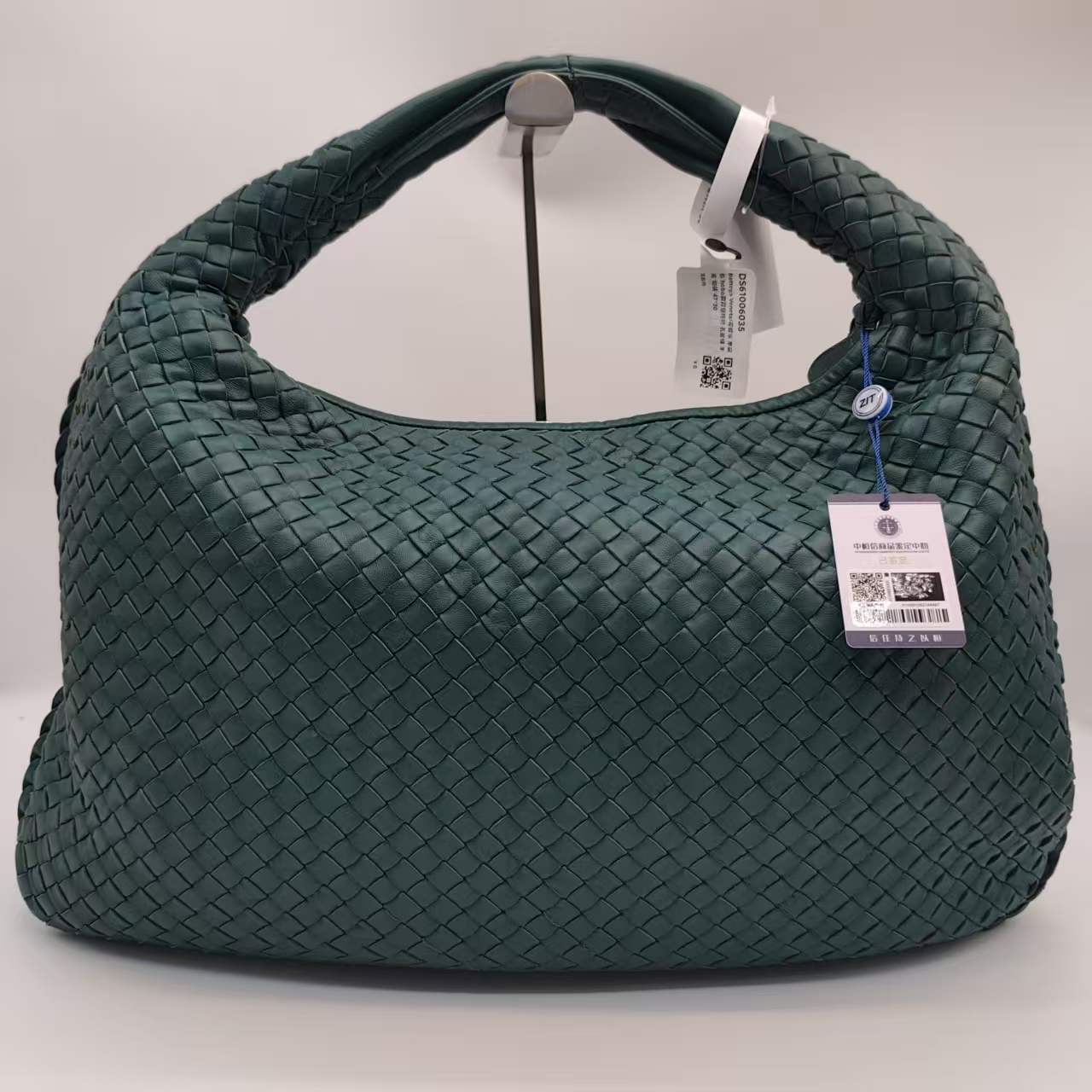 【*Shipped from: China*】BOTTEGA VENETA Hobo Lambskin Handbag — view 2