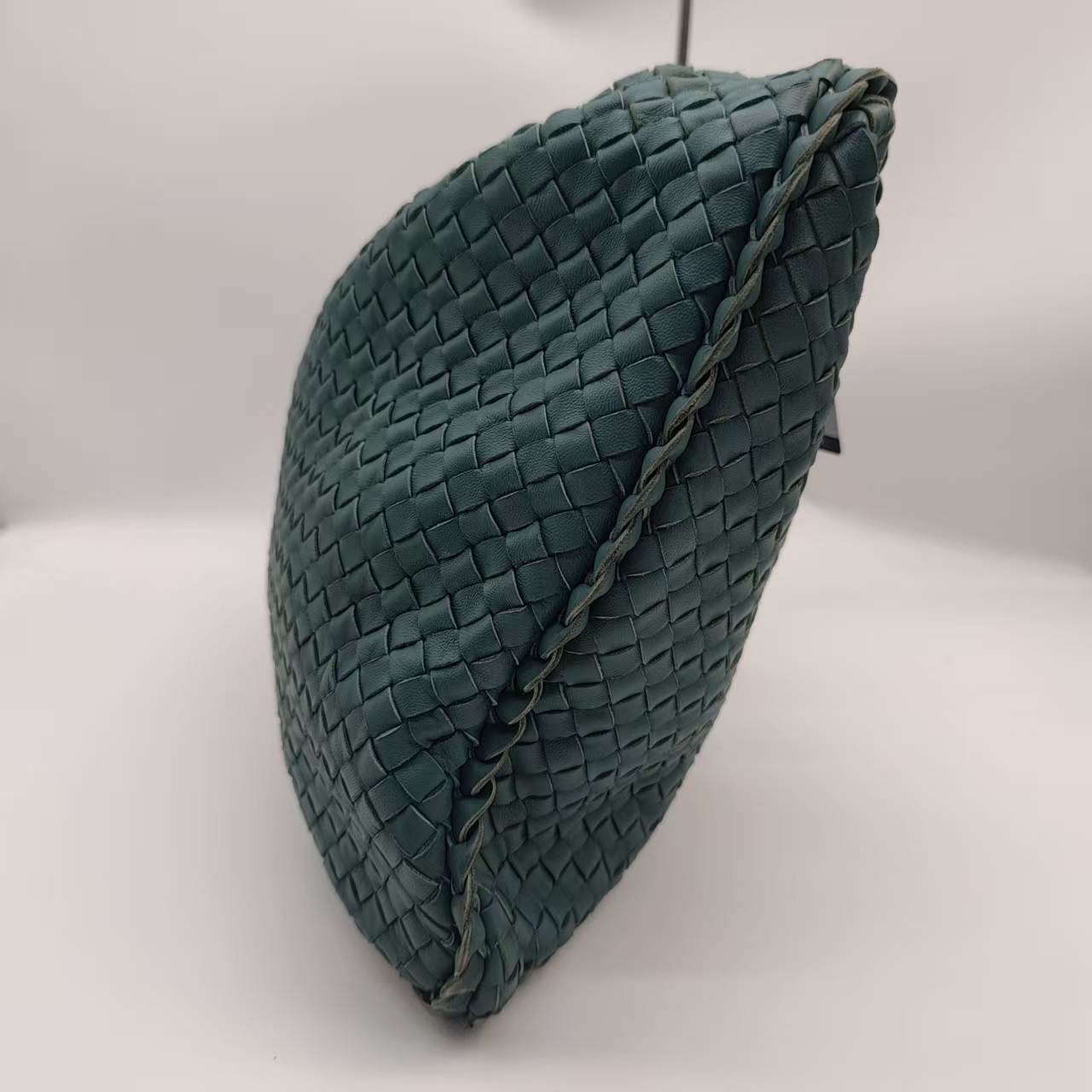 【*Shipped from: China*】BOTTEGA VENETA Hobo Lambskin Handbag — view 4