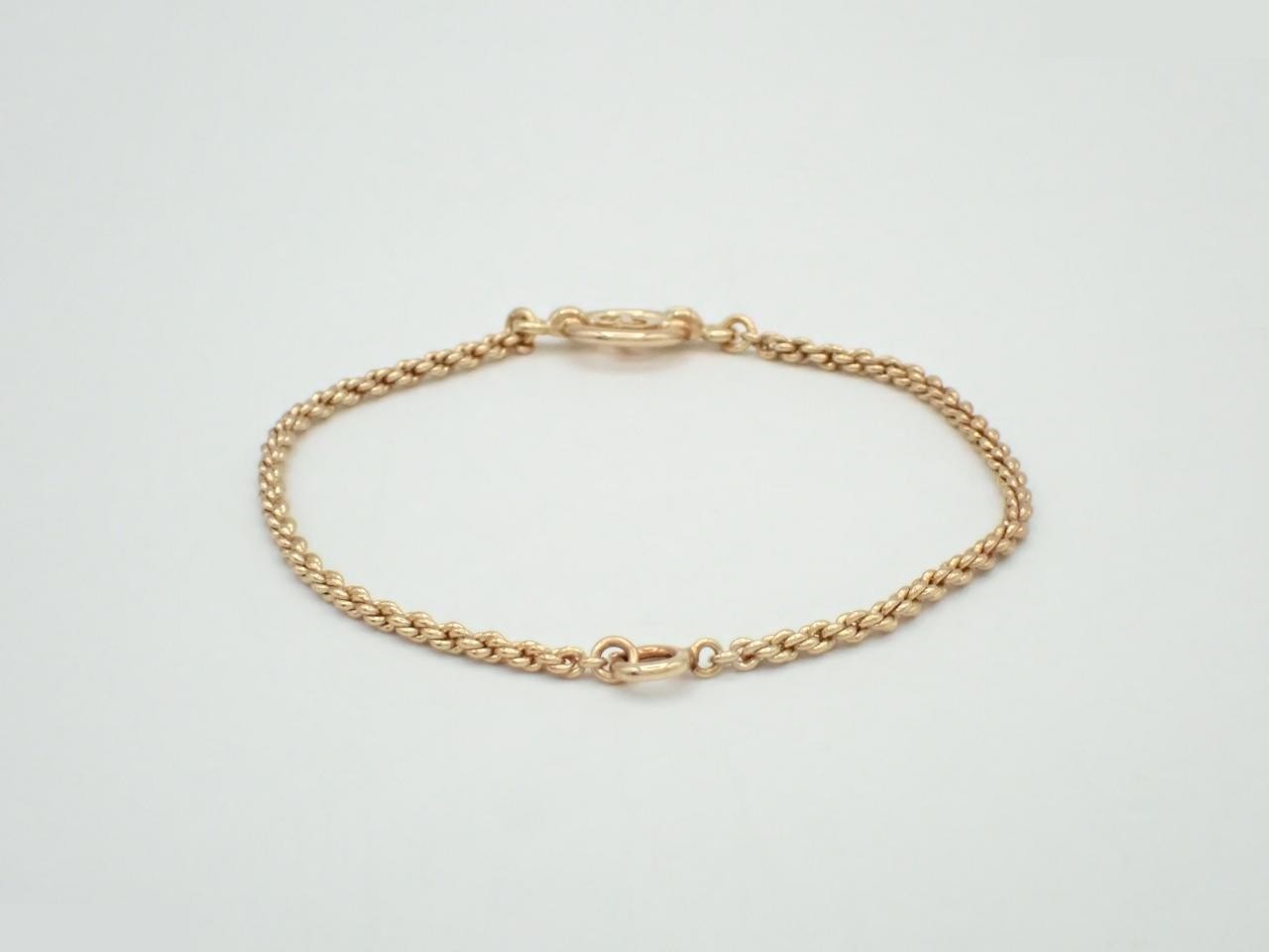 Gold bracelet, wrist size approximately 17cm — view 2