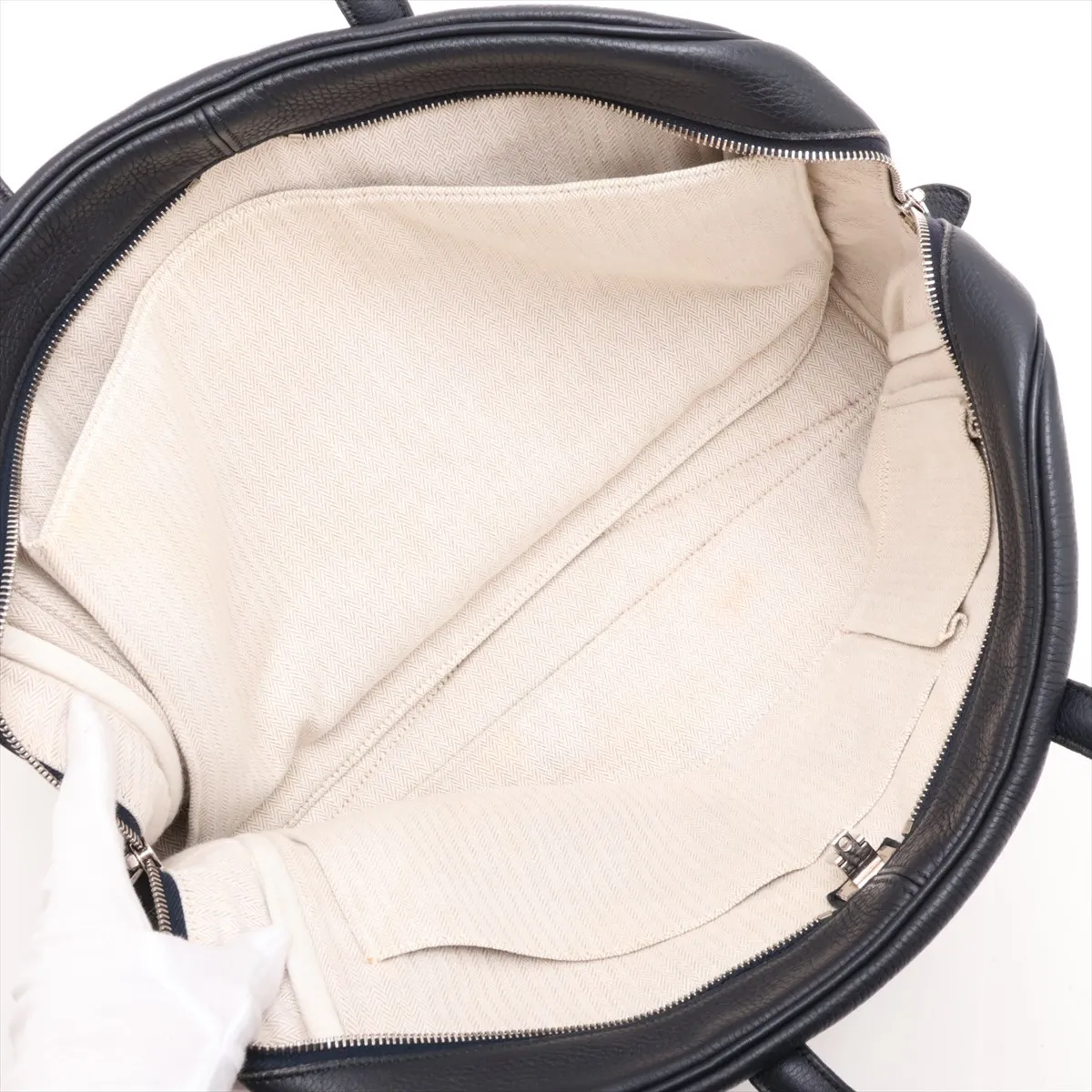 Hermès Victoria 40, Taurillon Clemence leather, Blue Nuit, silver hardware. (T: 2015) — view 7