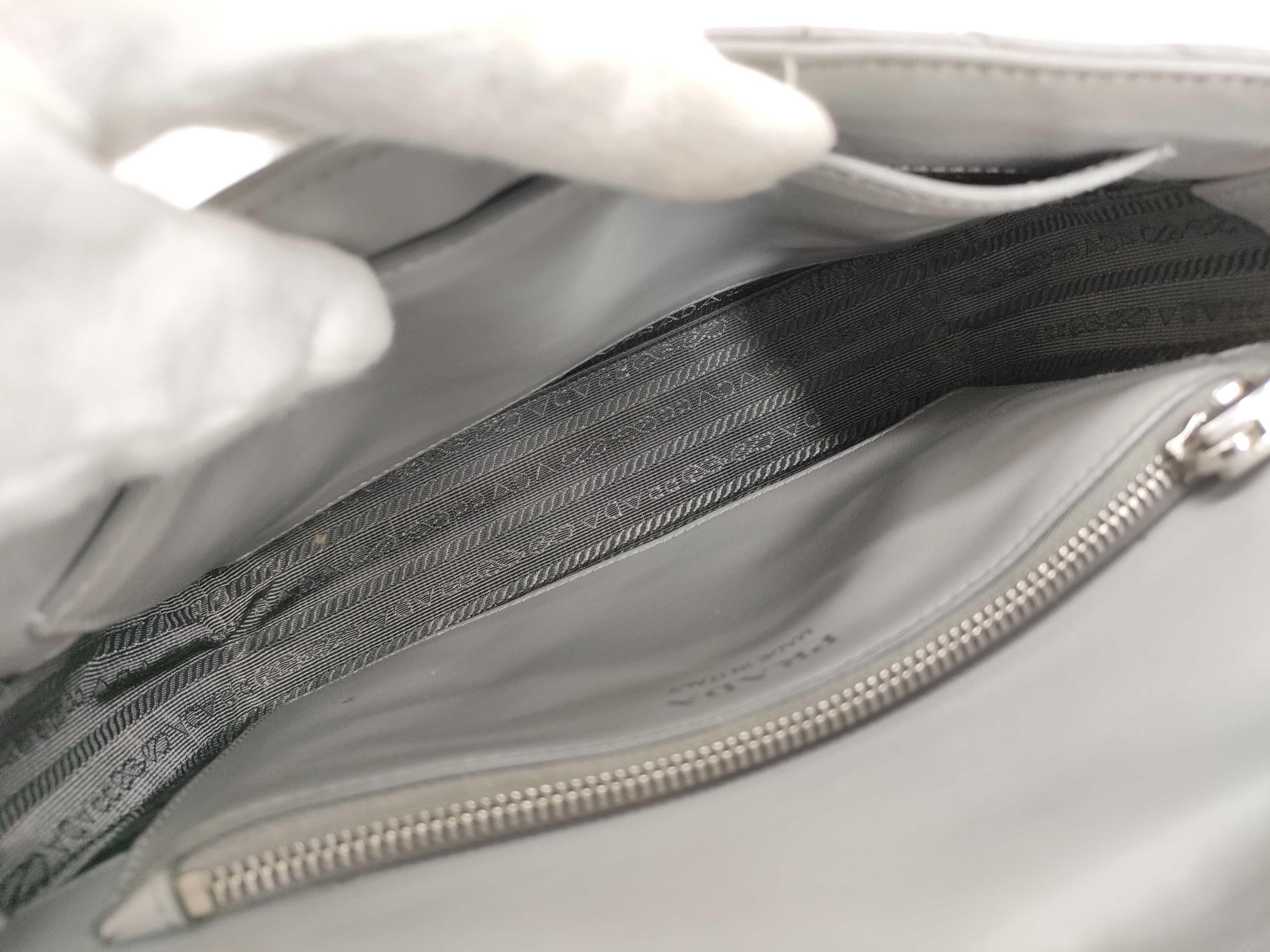 SG- Diagram Leather Chain Shoulder Bag Black 1BD234 Shoulder Bag — view 10