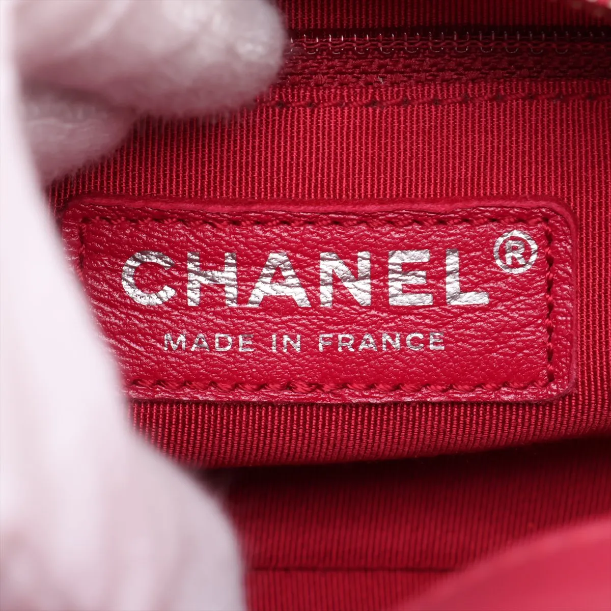 Gabrielle de Chanel tweed and leather chain shoulder bag, pink with gold and silver hardware, serial number 24. — view 10