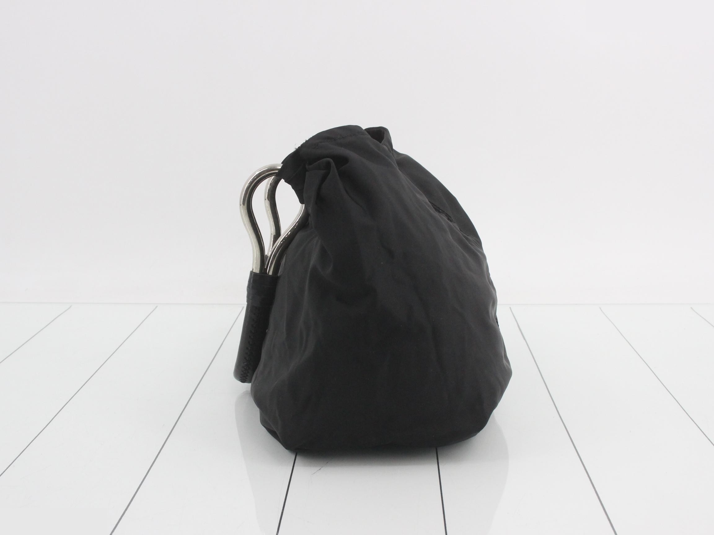 Metal handle shoulder bag — view 3