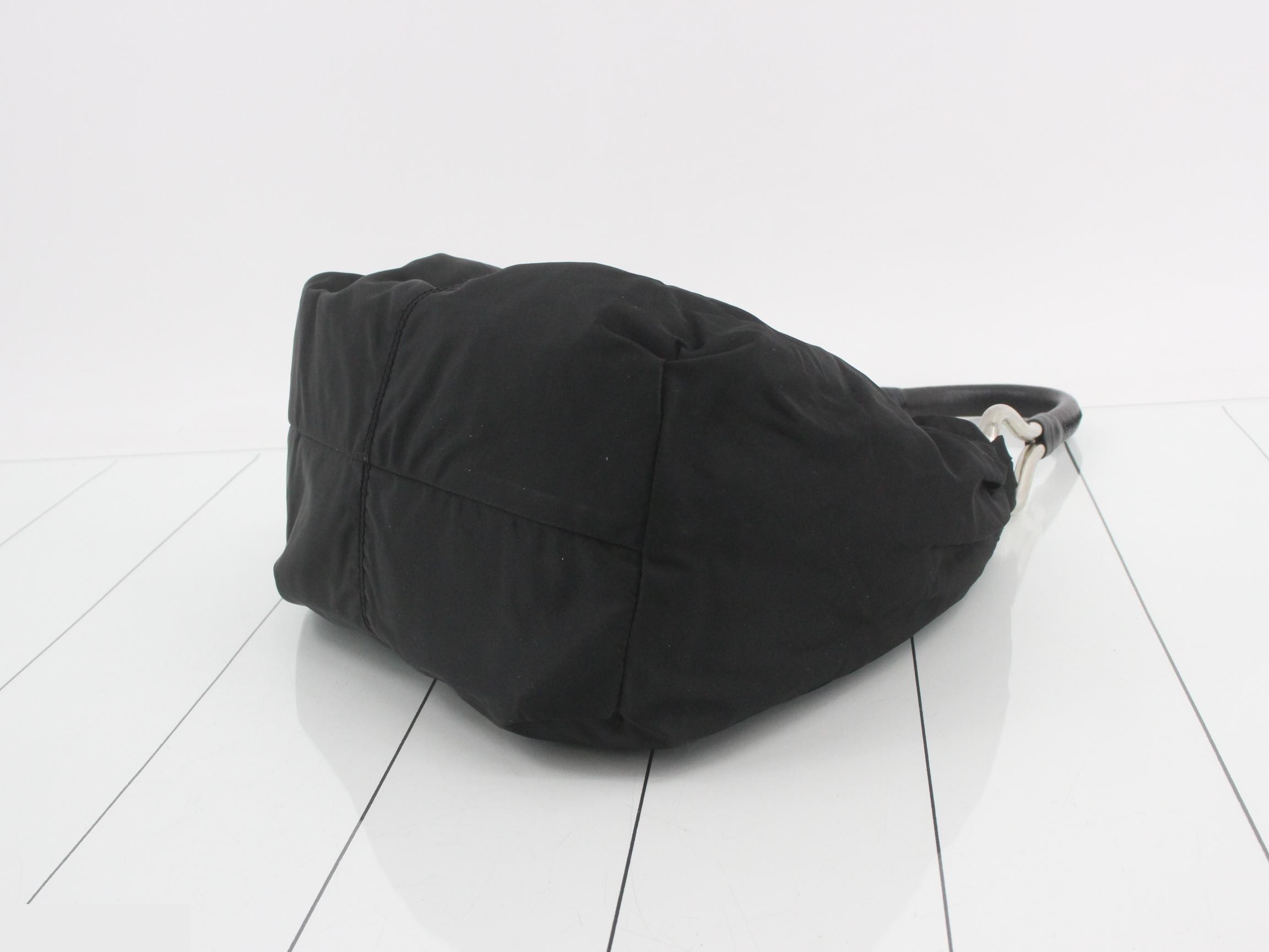 Metal handle shoulder bag — view 6