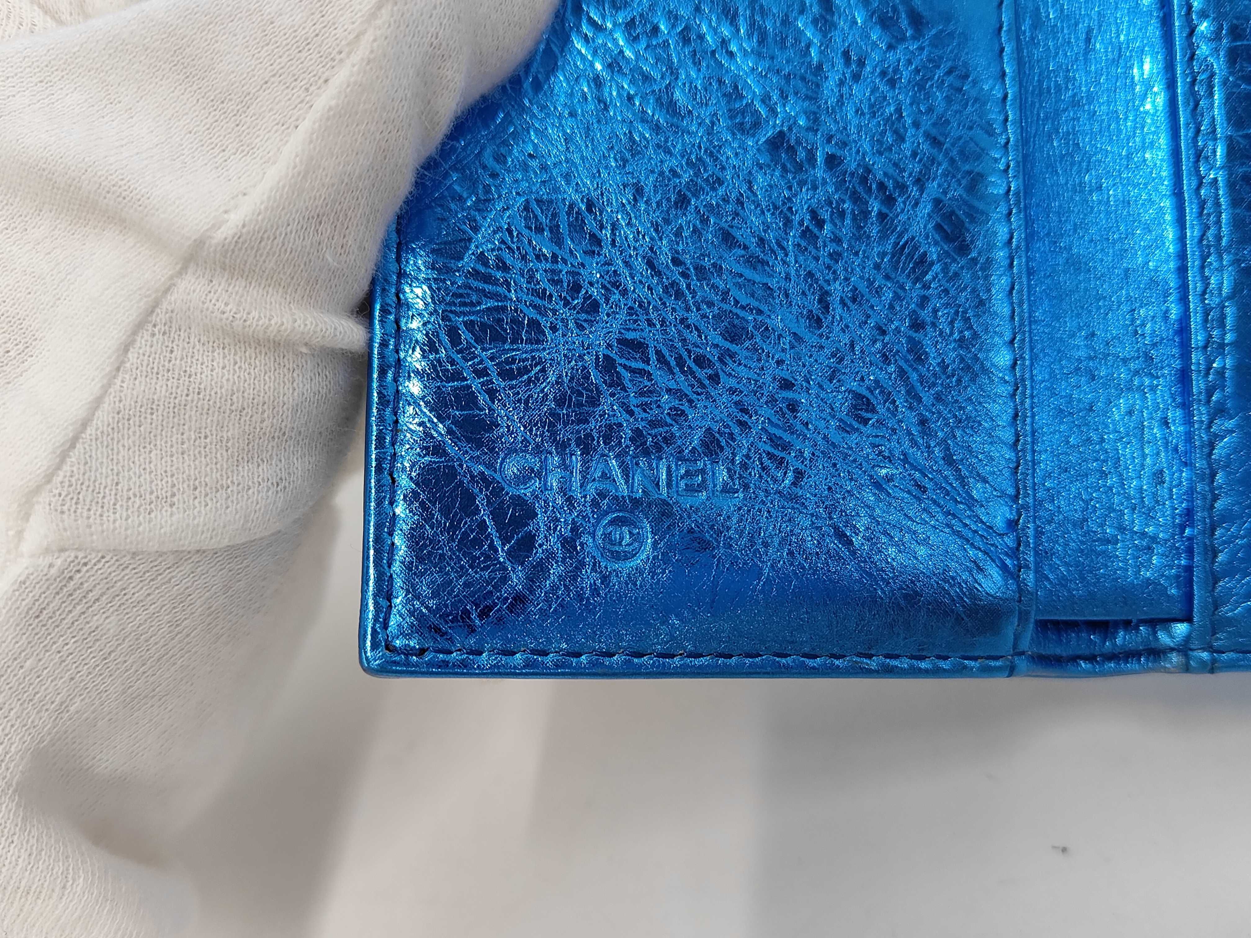 Ribbon Coco Mark Double Hook Tri-fold Compact Wallet — view 11