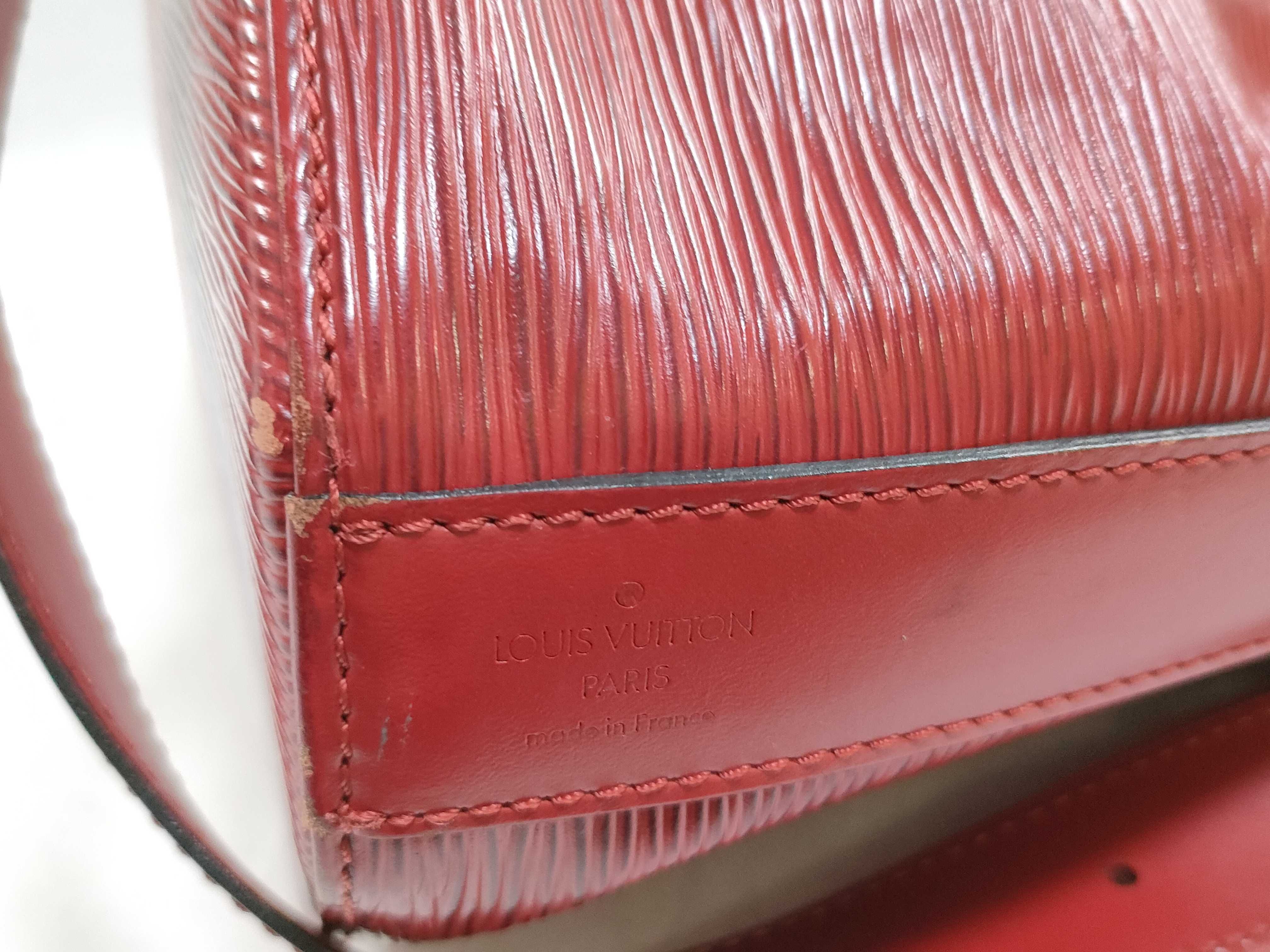 Epi Leather Sac Depaule M80197 Shoulder Bag — view 9