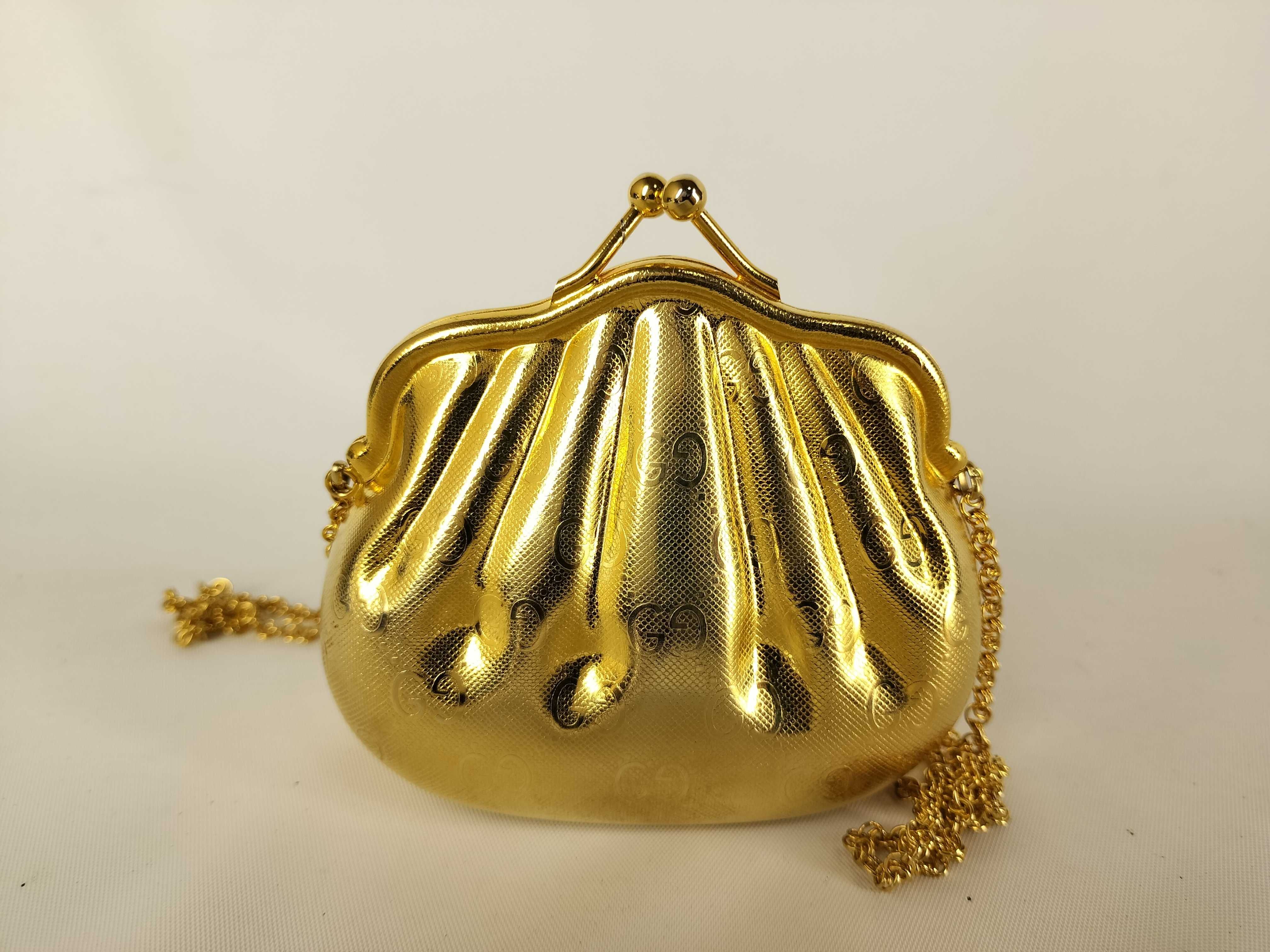 GG Metal Clasp Chain Shoulder Coin Case — view 2