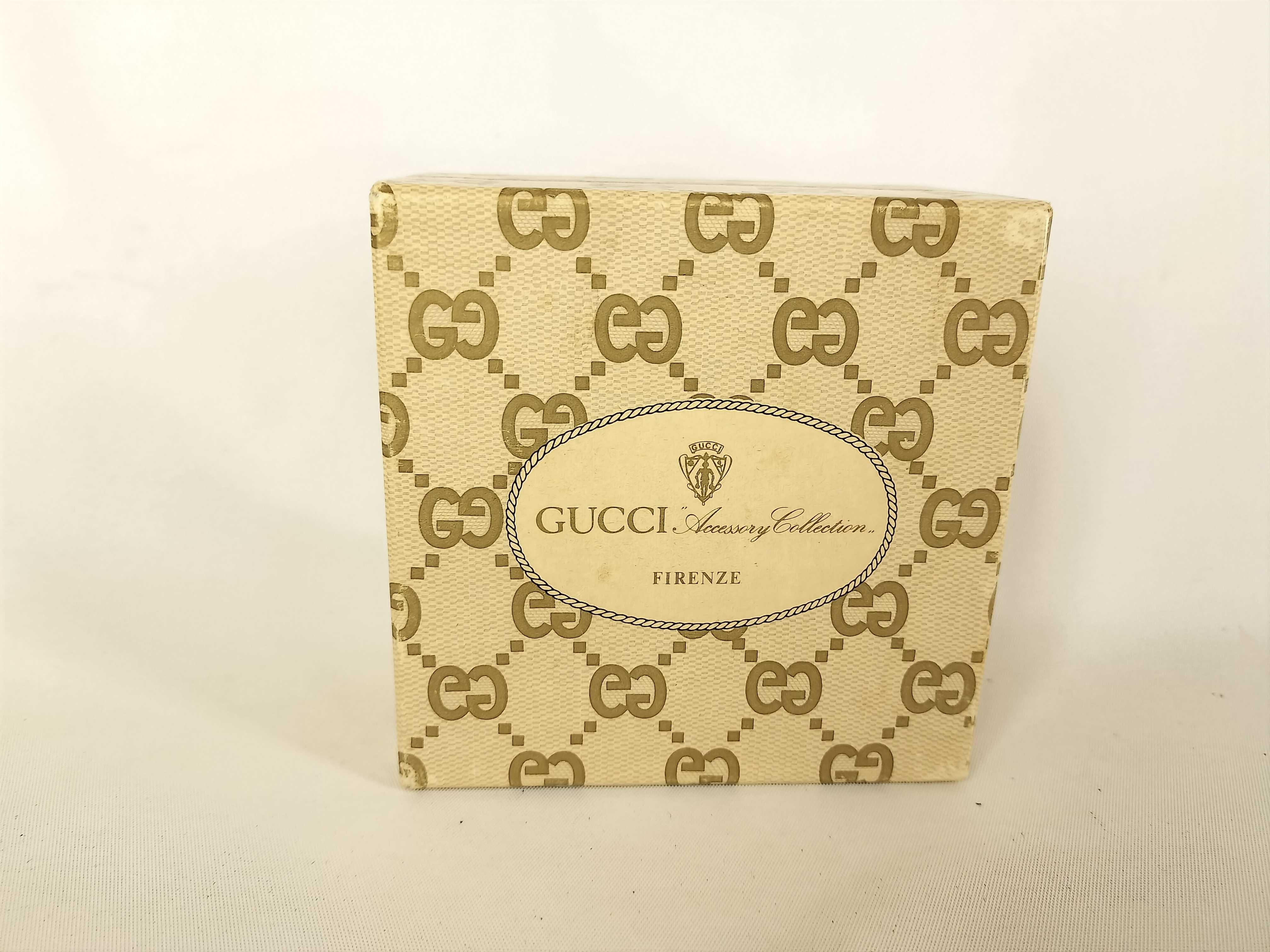 GG Metal Clasp Chain Shoulder Coin Case — view 11