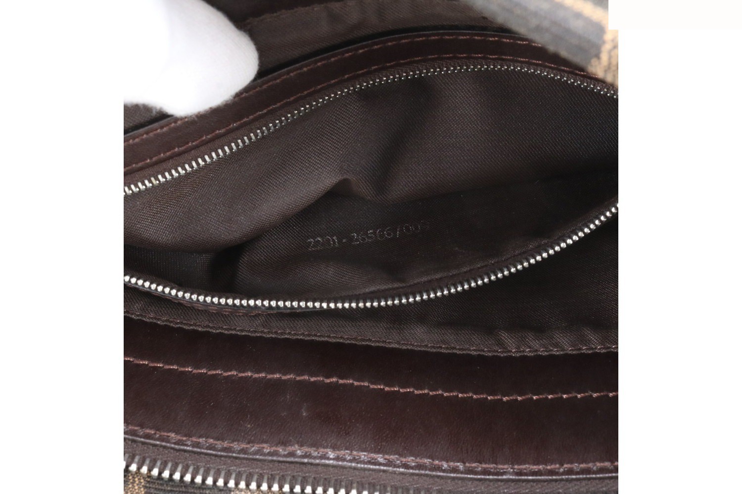ZUCCA Mamma Bucket FF Leather Shoulder Bag with Hardware — view 9
