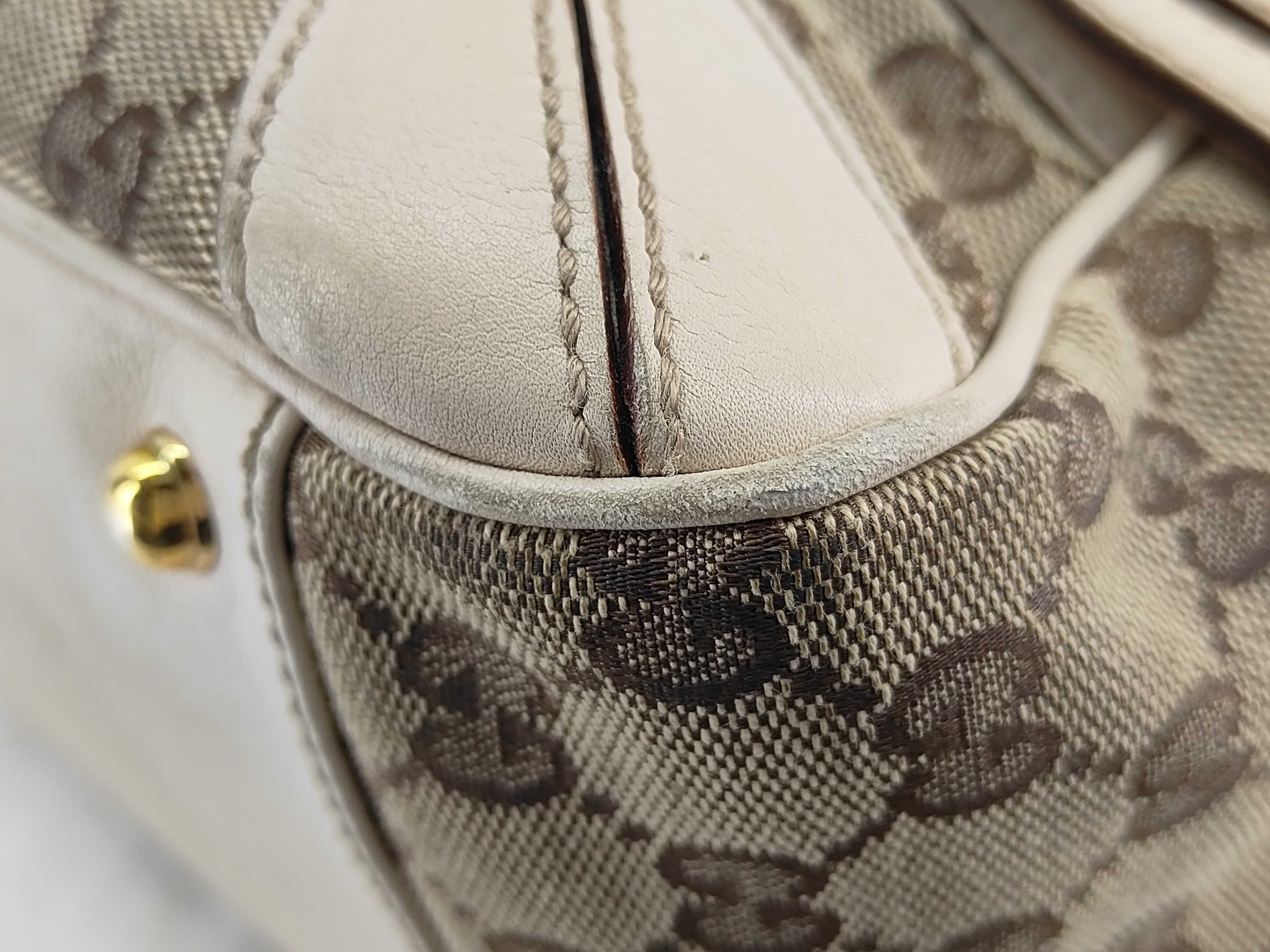 GG Canvas Handbag Boston Bag — view 9