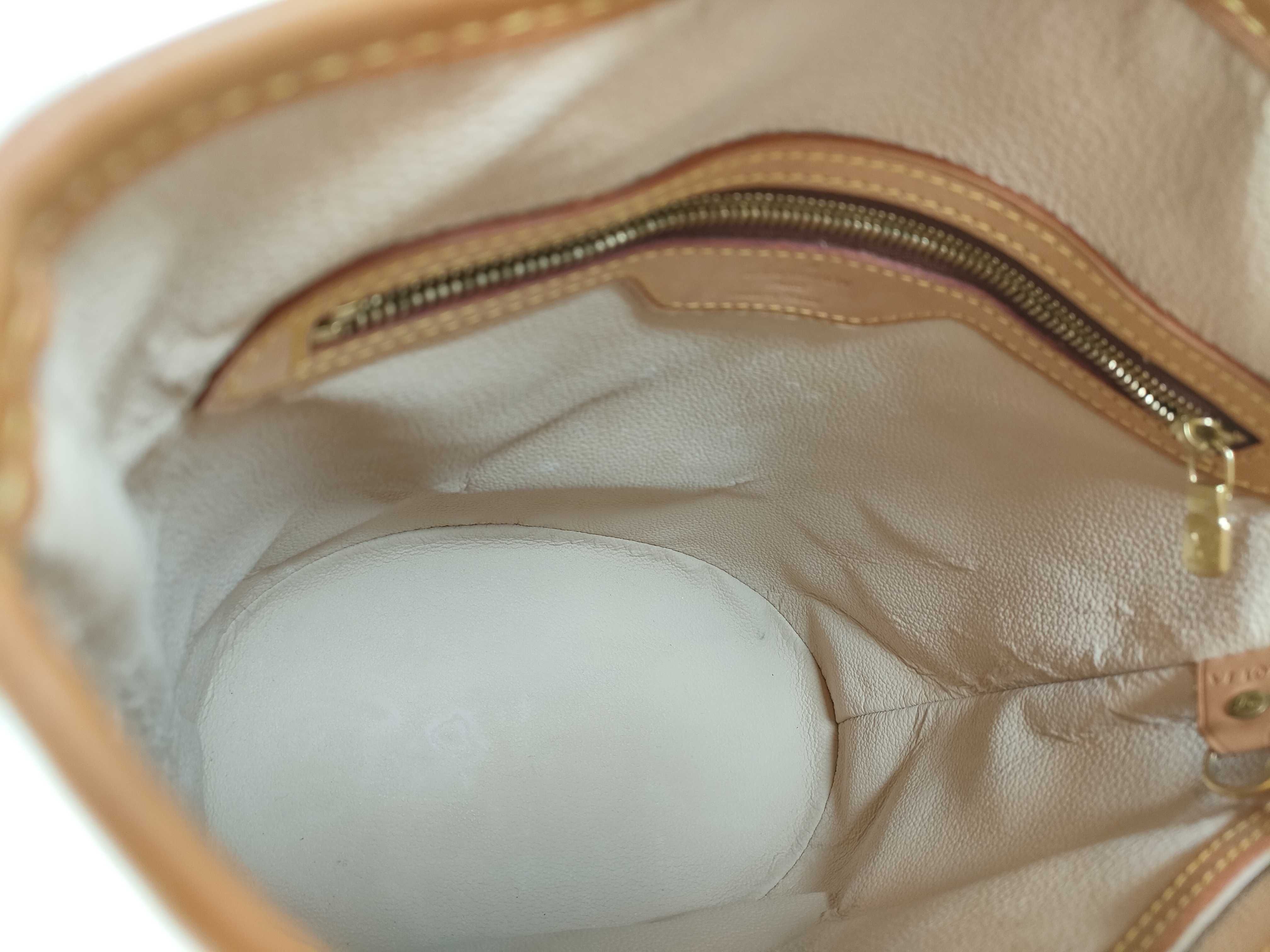 Monogram Louis Vuitton Bucket Shoulder Bag with Pouch — view 9