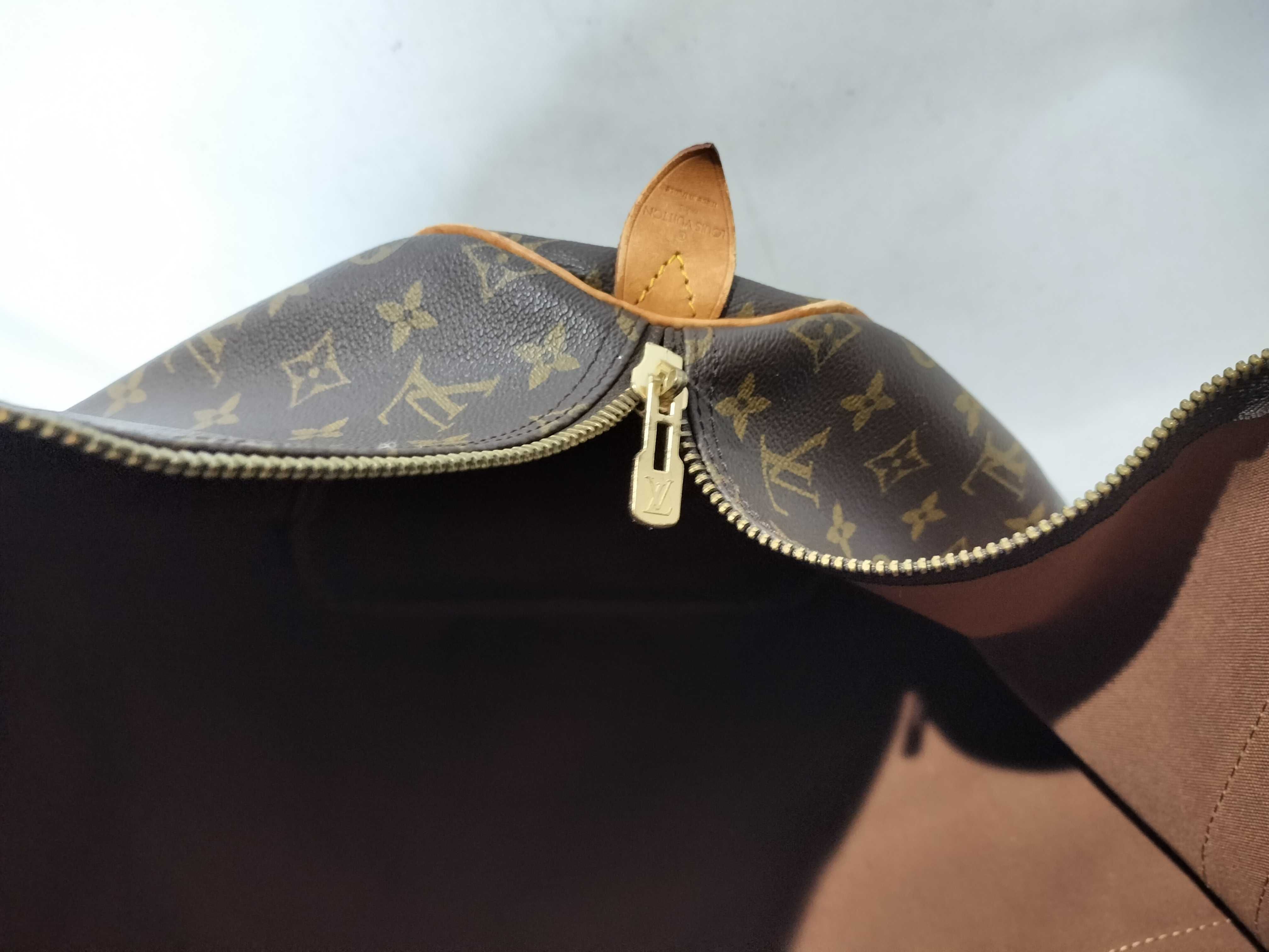 Monogram M41424 Keepall 55 Boston Bag — view 11