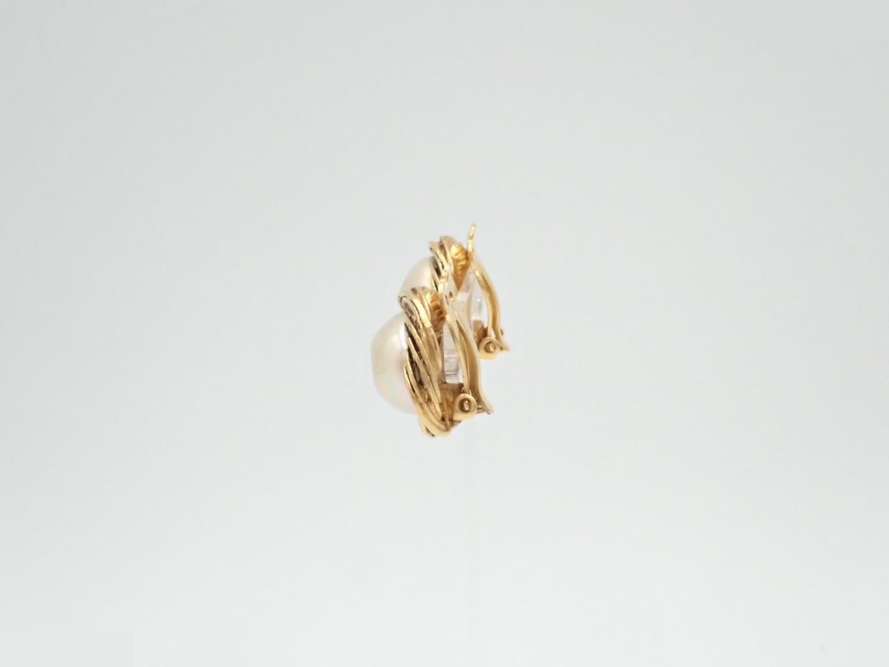 Earrings — view 3