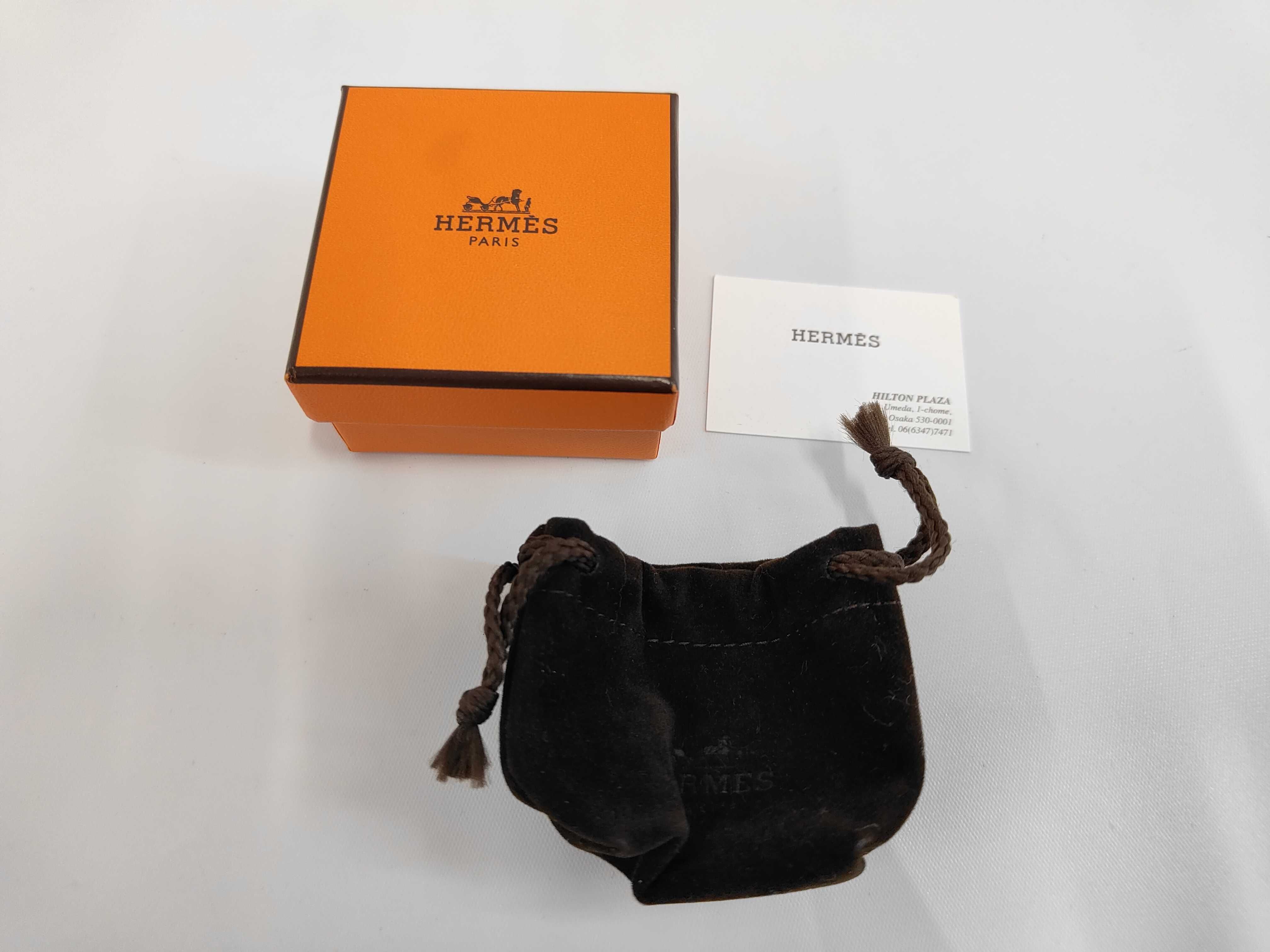 Silver Marron Arzant Plated Agneau Milo Twilly Ring Cello Le Pom Silver Hardware Scarf Ring Box and other accessories — view 5