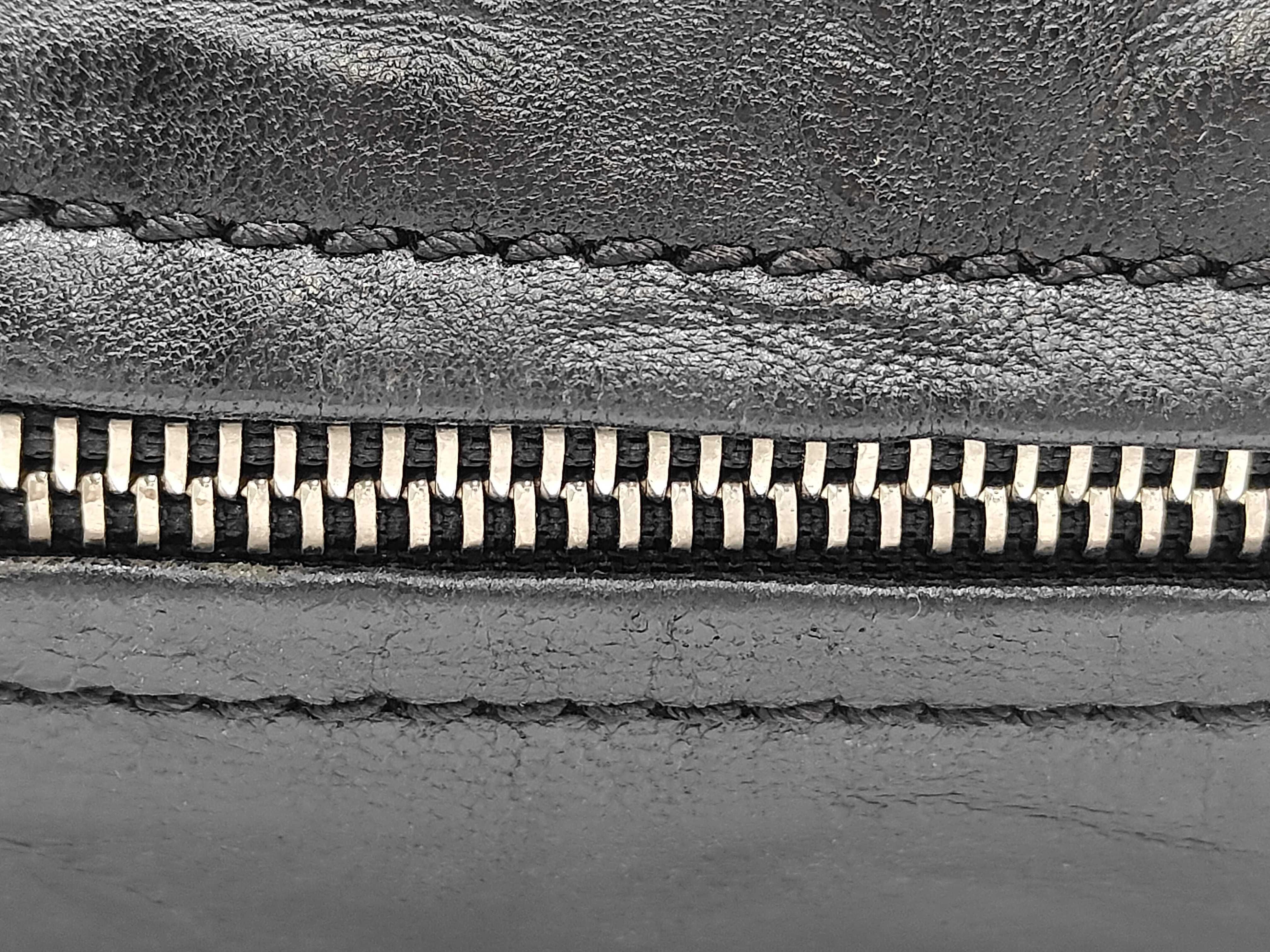 Pandora Mini Wrinkle Leather Bag Shoulder Bag — view 7