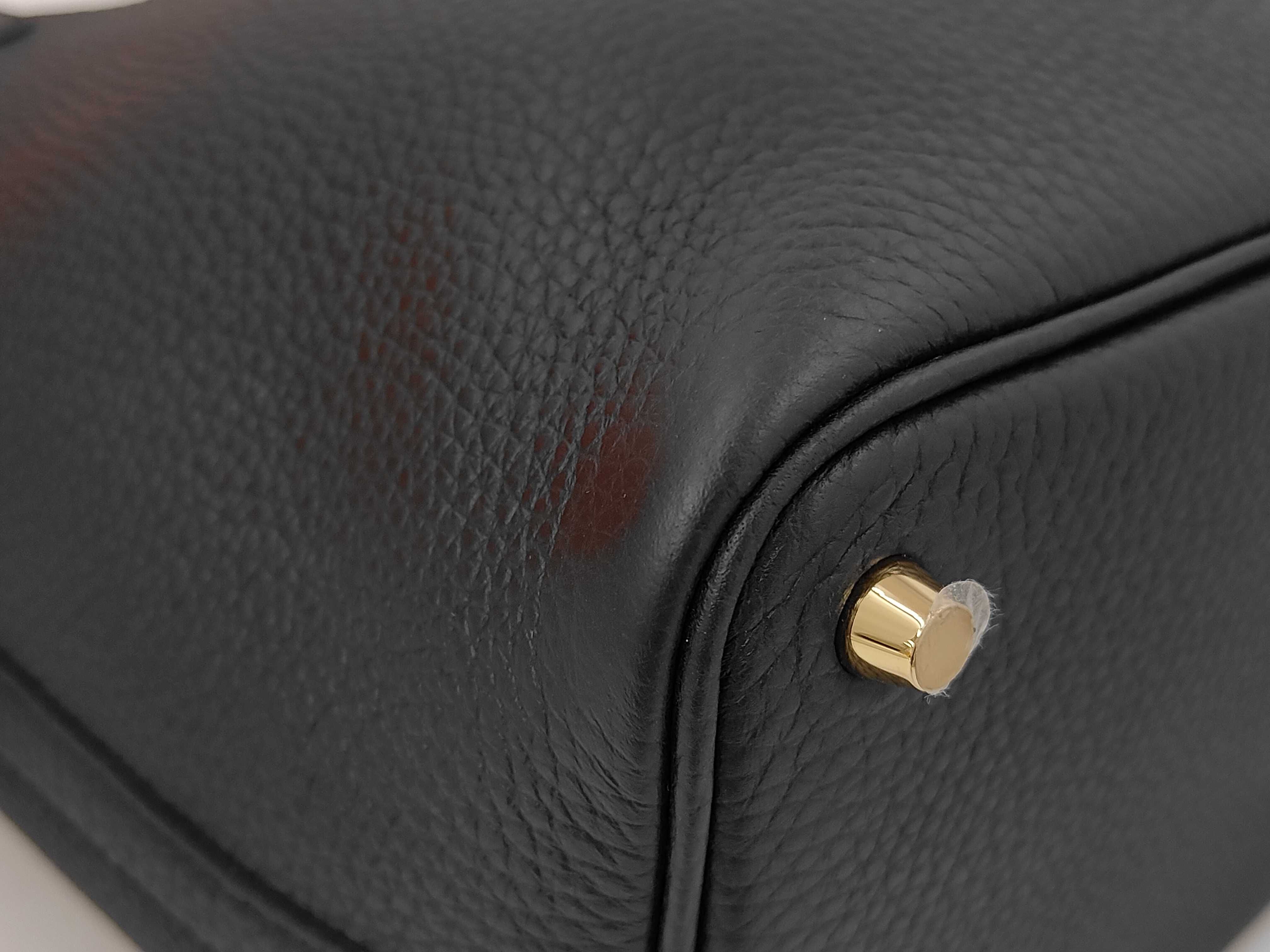 Picotin Lock 18 Black x Taurillon Clemence Leather x Gold Hardware x K Stamp 【KMI010IA】 Handbag — view 3