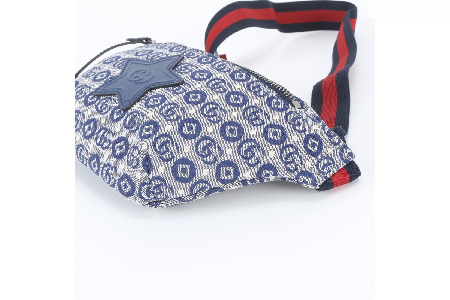 GG Star 502095 Leather 2-Way Body Bag — view 4