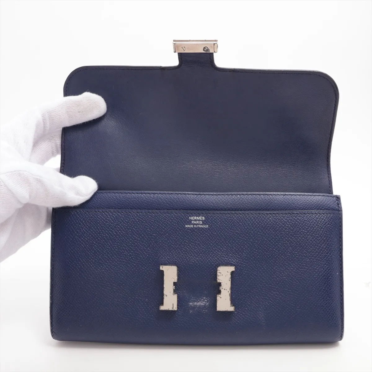 Constance Long Wallet, Veau Epsom Leather, Blue, Silver Hardware, C: 2018 — view 3