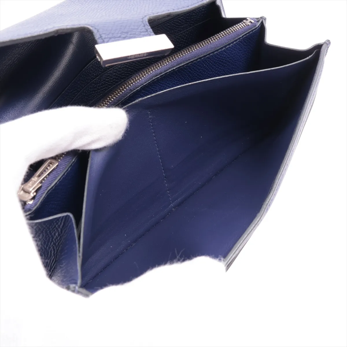 Constance Long Wallet, Veau Epsom Leather, Blue, Silver Hardware, C: 2018 — view 7
