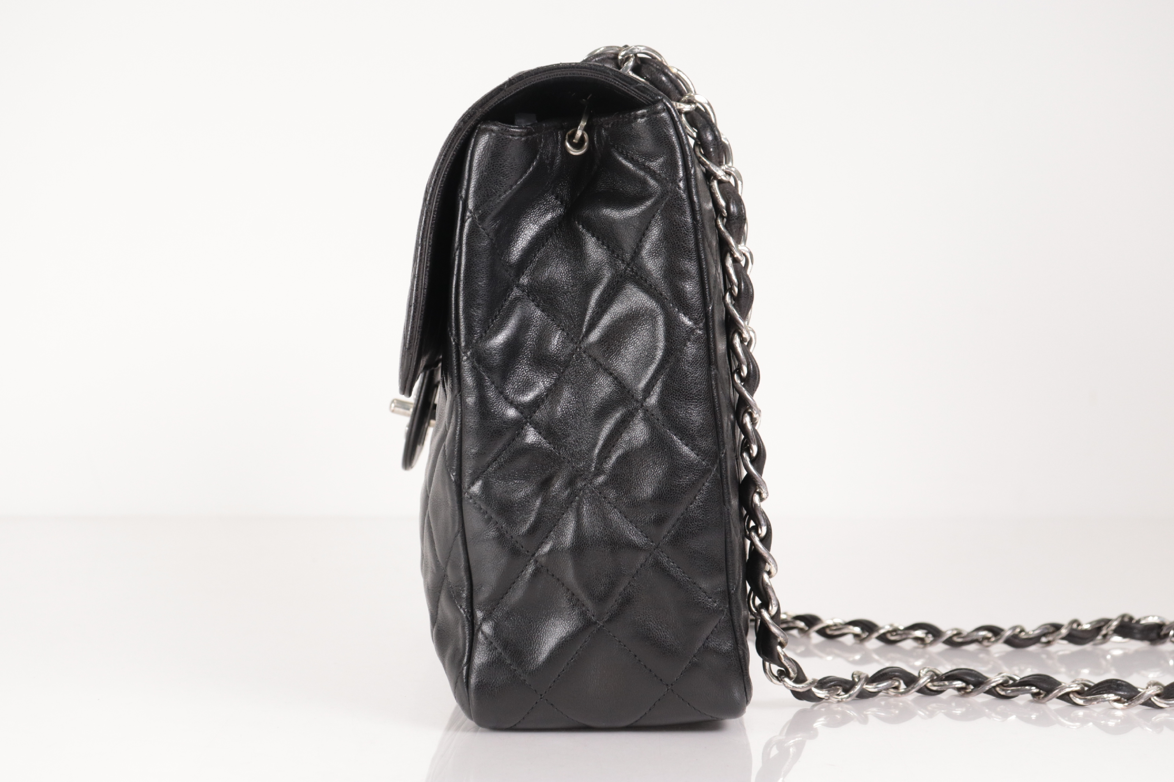 Turnlock Lambskin Chain Shoulder Bag, W30, Silver Hardware, Series 5 (5-series) — view 3
