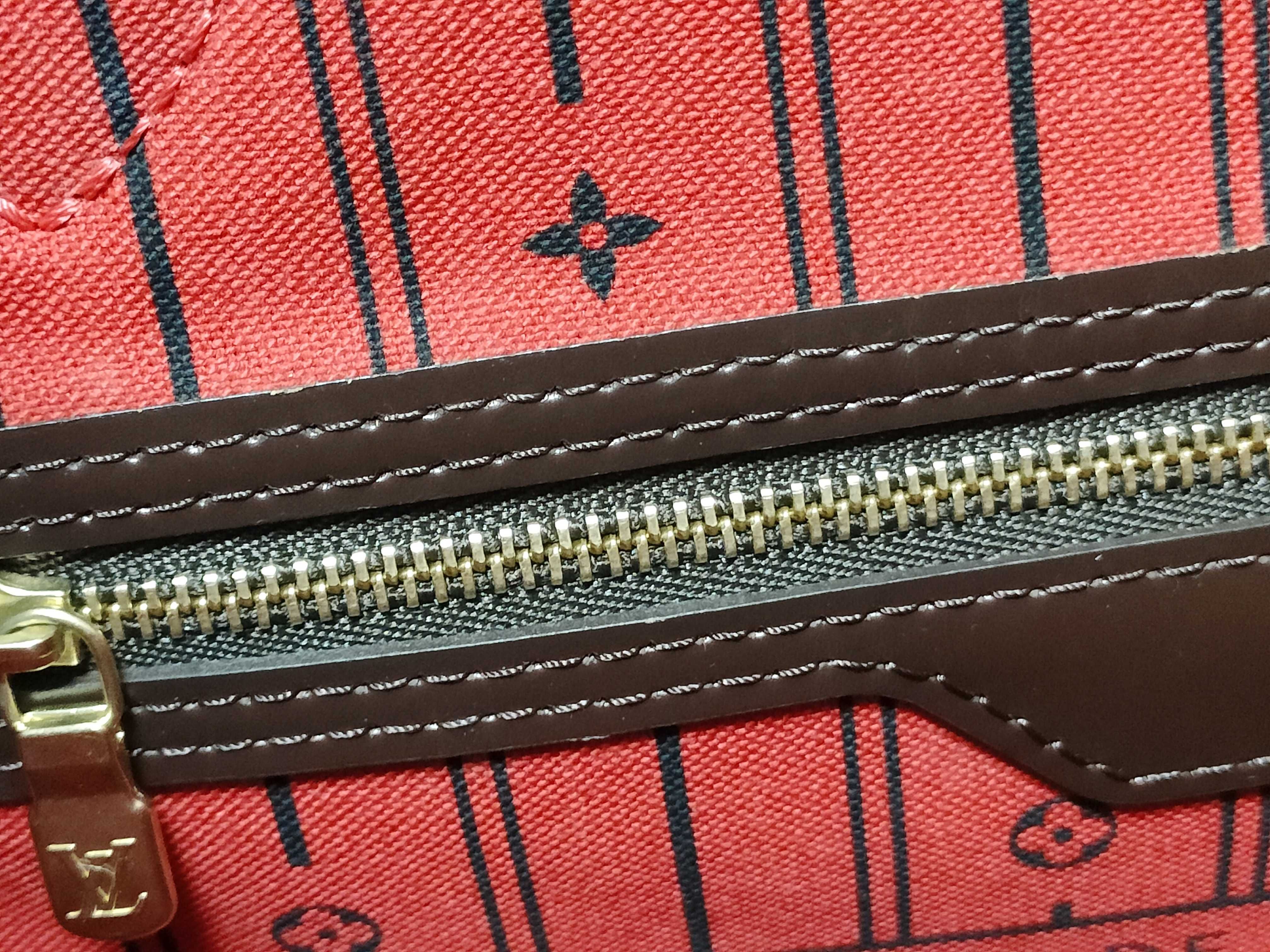 Damier Neverfull Tote Bag — view 9