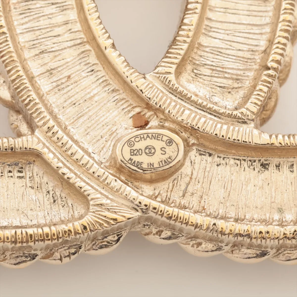 Coco Mark B20S Brooch, GP x Rhinestone x Faux Pearl, Gold, — view 4