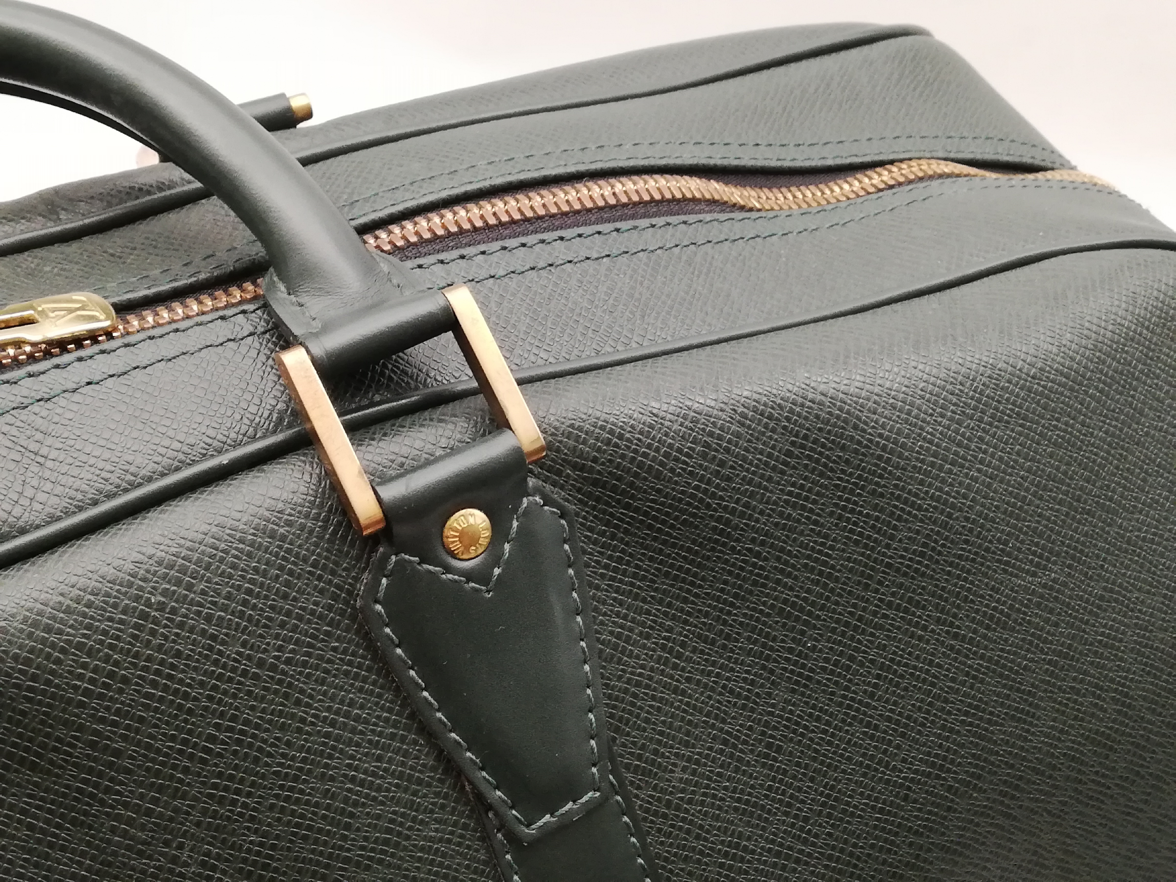 Taiga Kendall GM M30114 Shoulder Strap Boston Bag — view 13