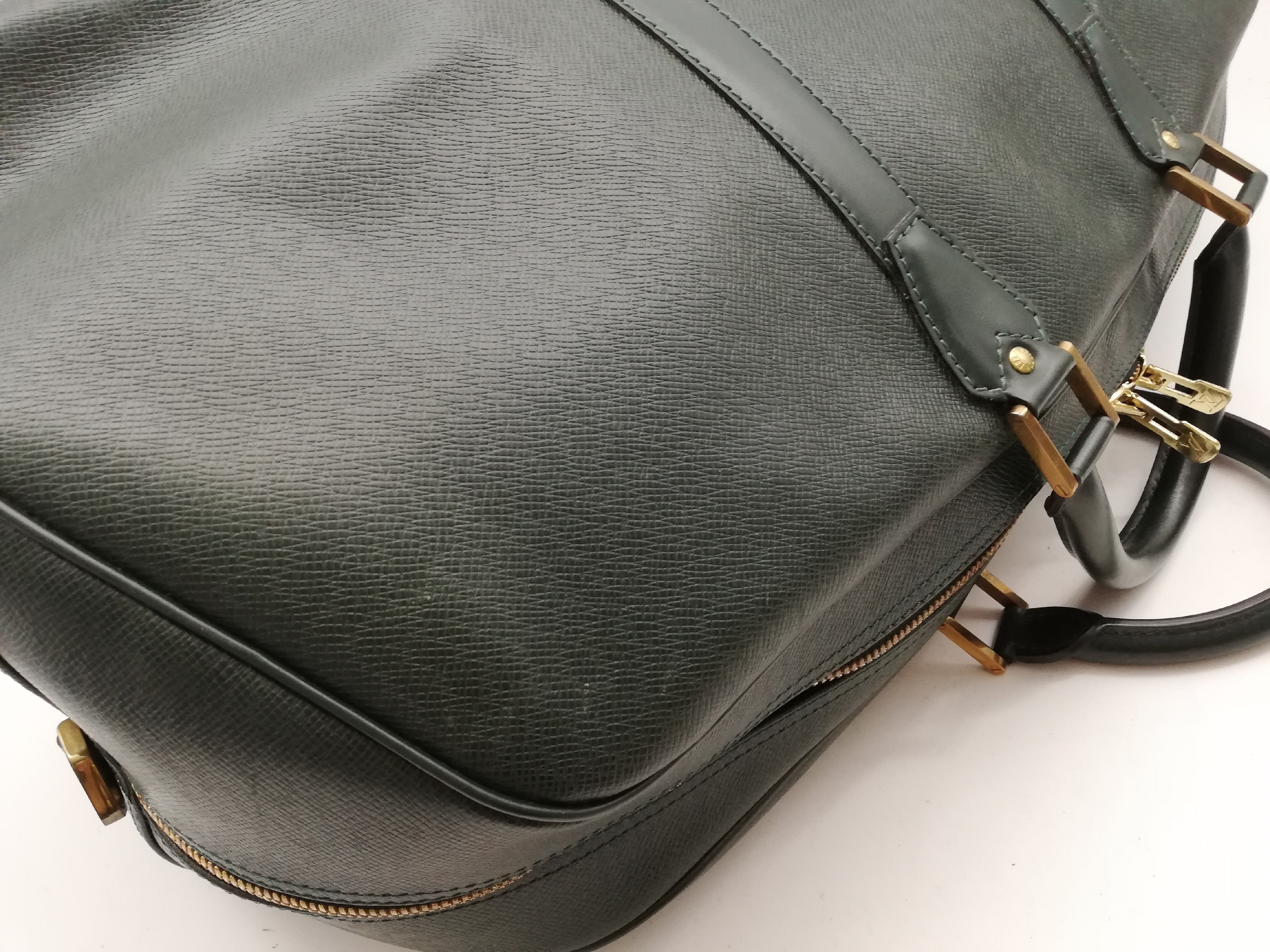 Taiga Kendall GM M30114 Shoulder Strap Boston Bag — view 8