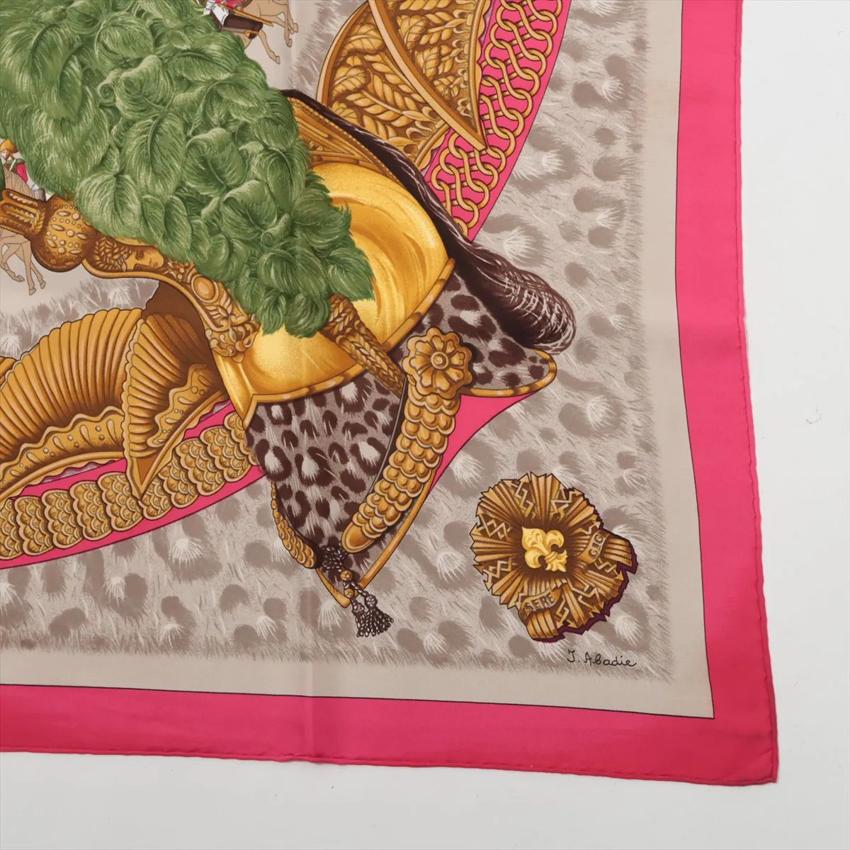 Carre 90 CASQUES et PLUMETS (Helmets Without Faces) Scarf, Silk, Pink, Shows signs of wear, — view 4