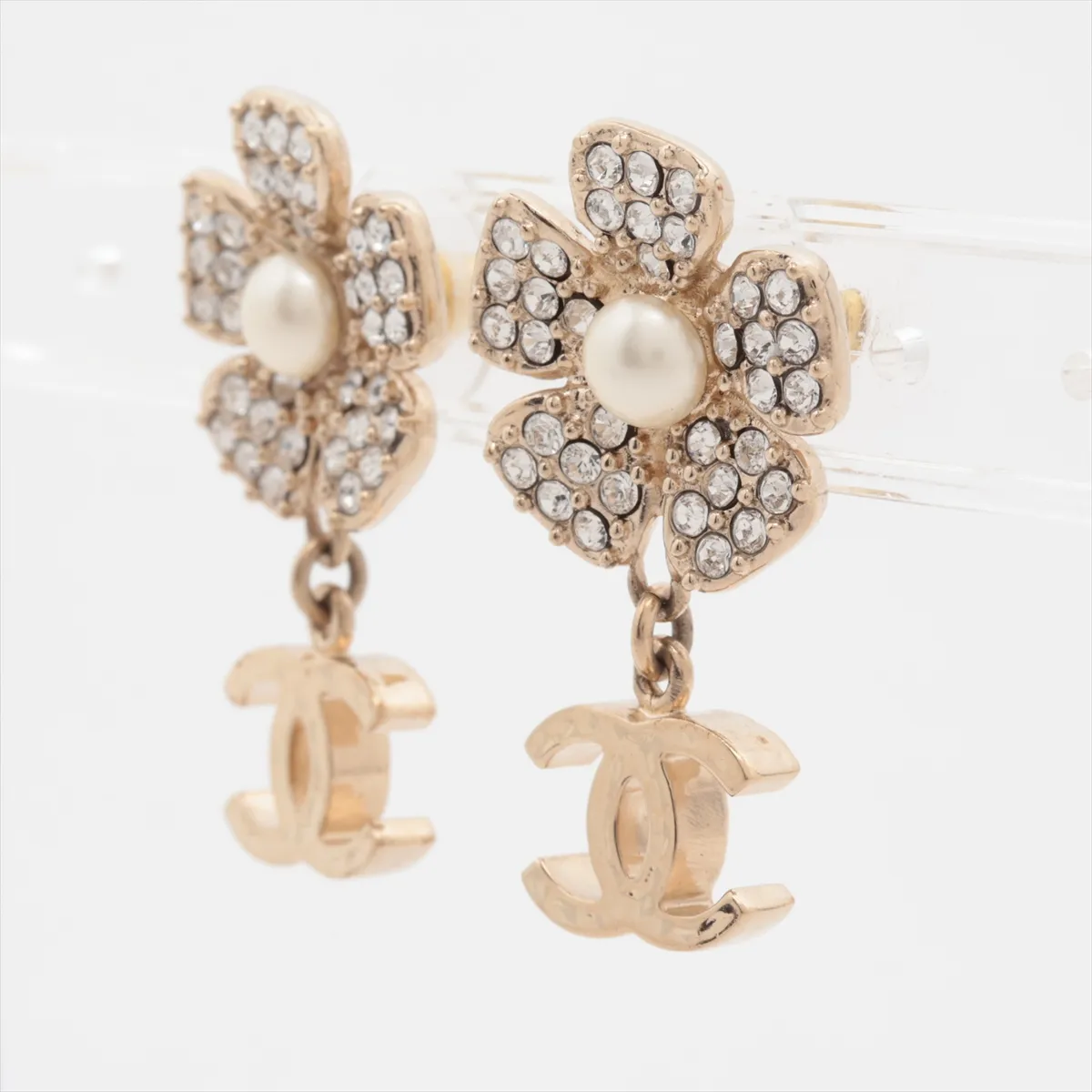 Coco Mark B24V Earrings (Pair) GP x Rhinestone x Faux Pearl Gold — view 3