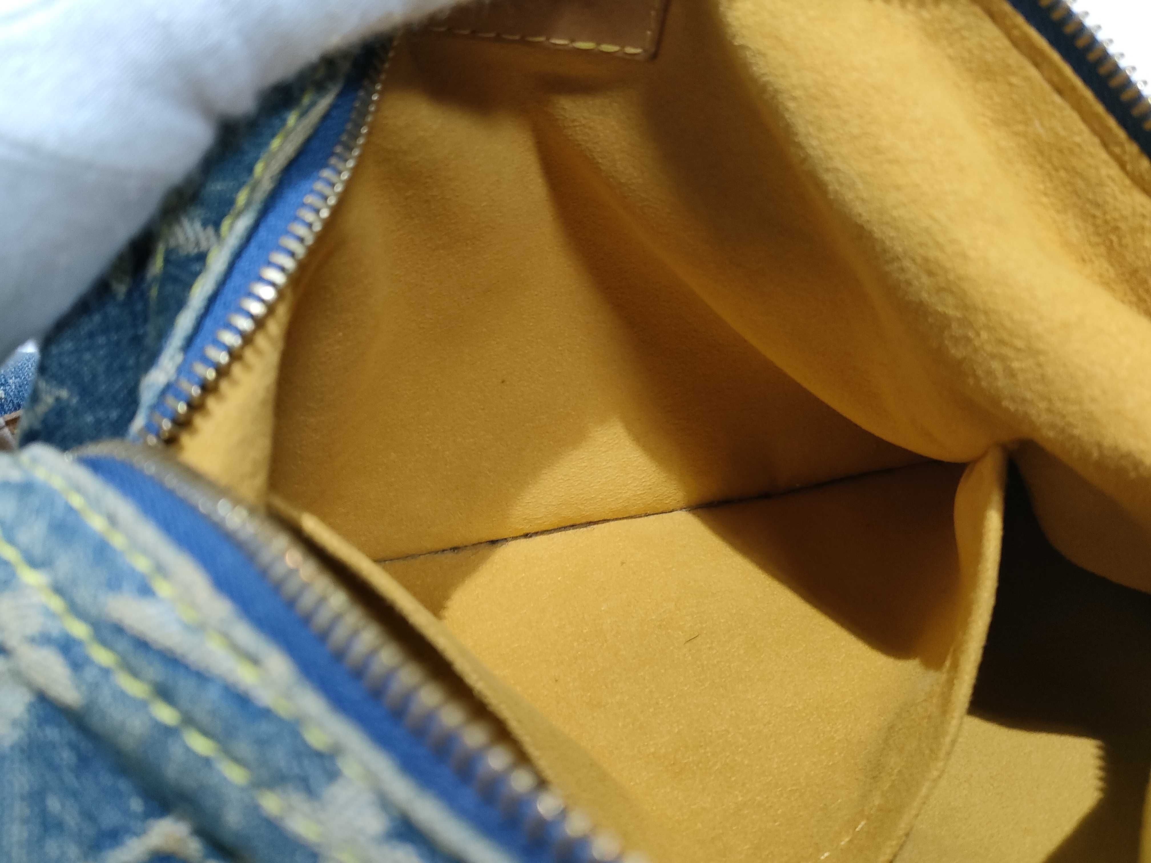 Monogram Denim Louis Vuitton Monogram Denim LV Baggy PM Shoulder Bag — view 10