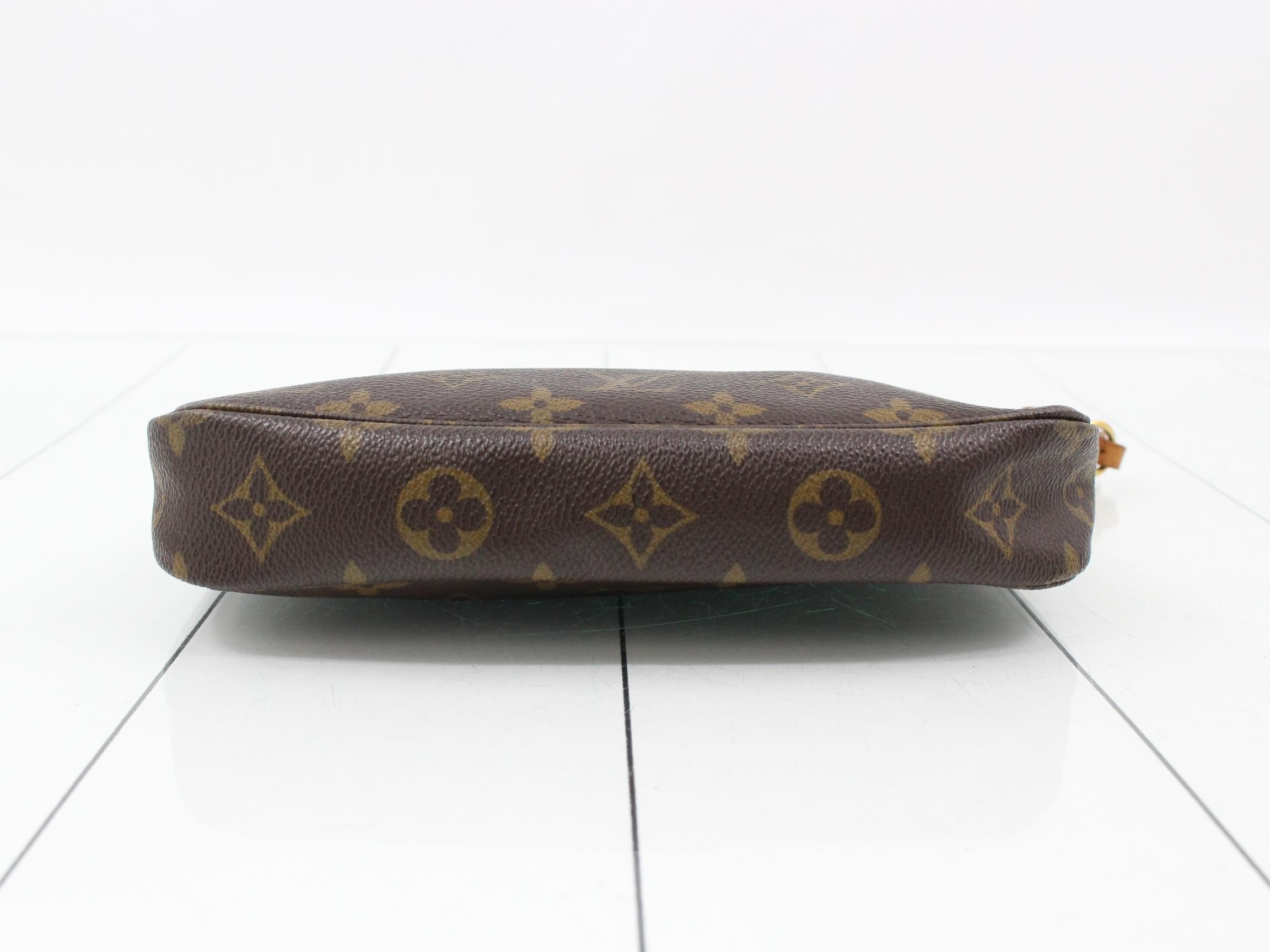 Pochette Accessoires (old model) — view 3