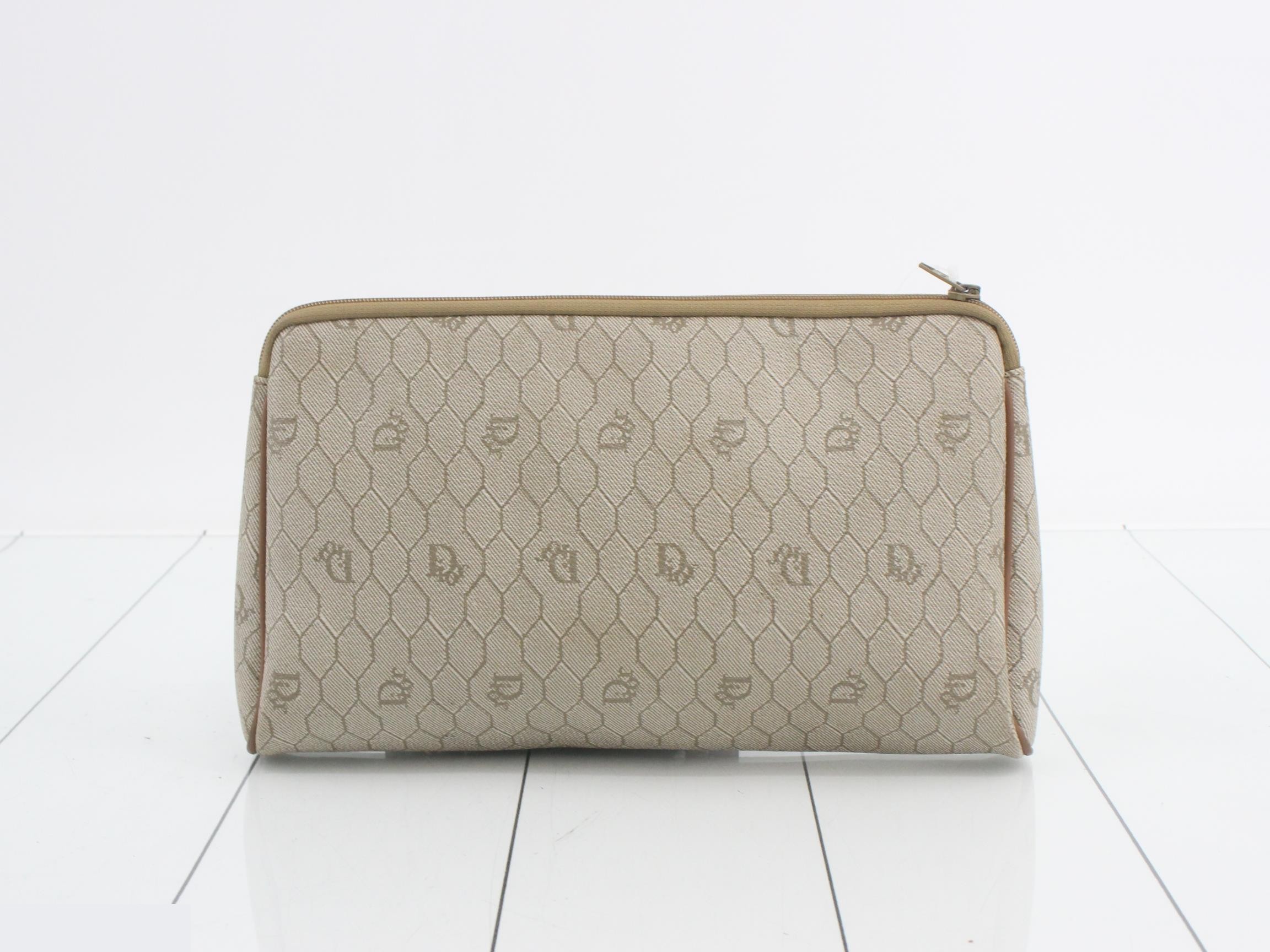 Honeycomb PVC Pouch — view 2