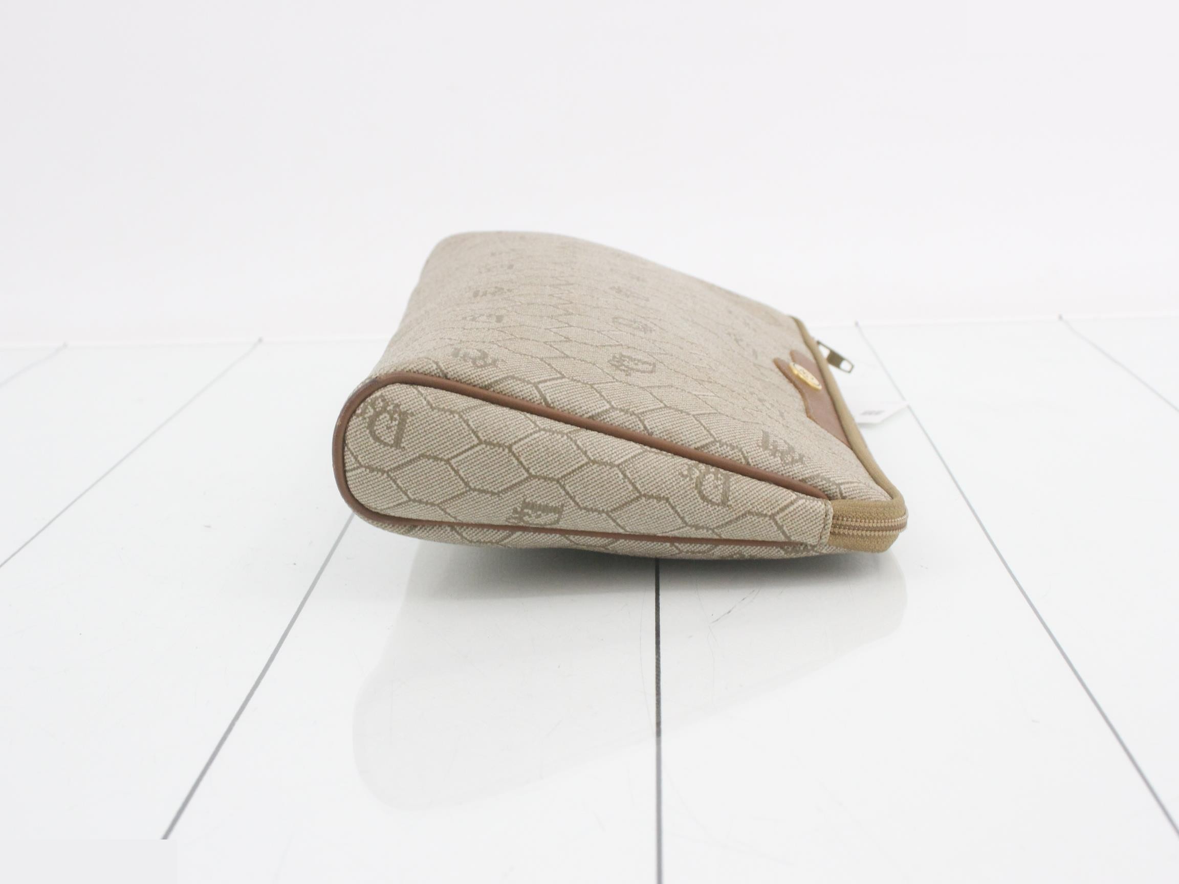 Honeycomb PVC Pouch — view 3
