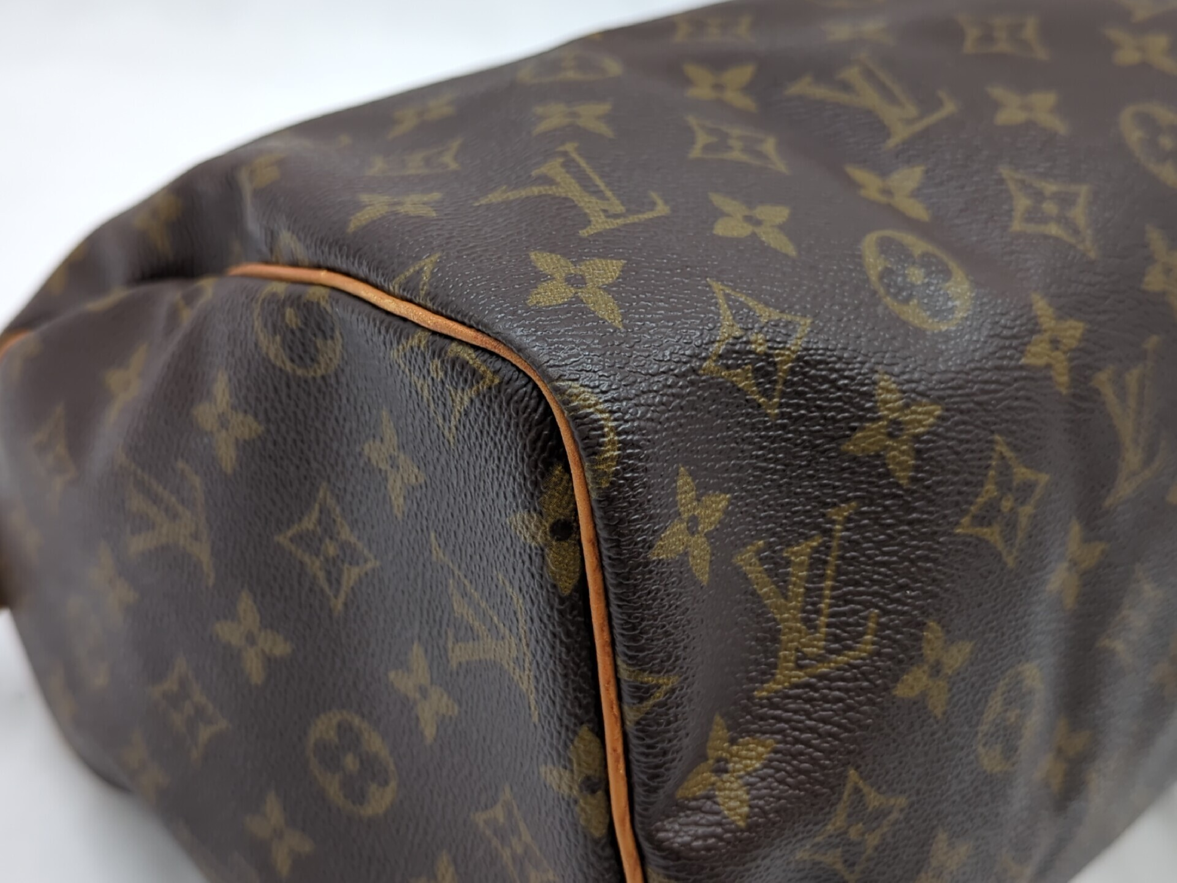 M41526 Monogram Speedy 30 Handbag — view 3